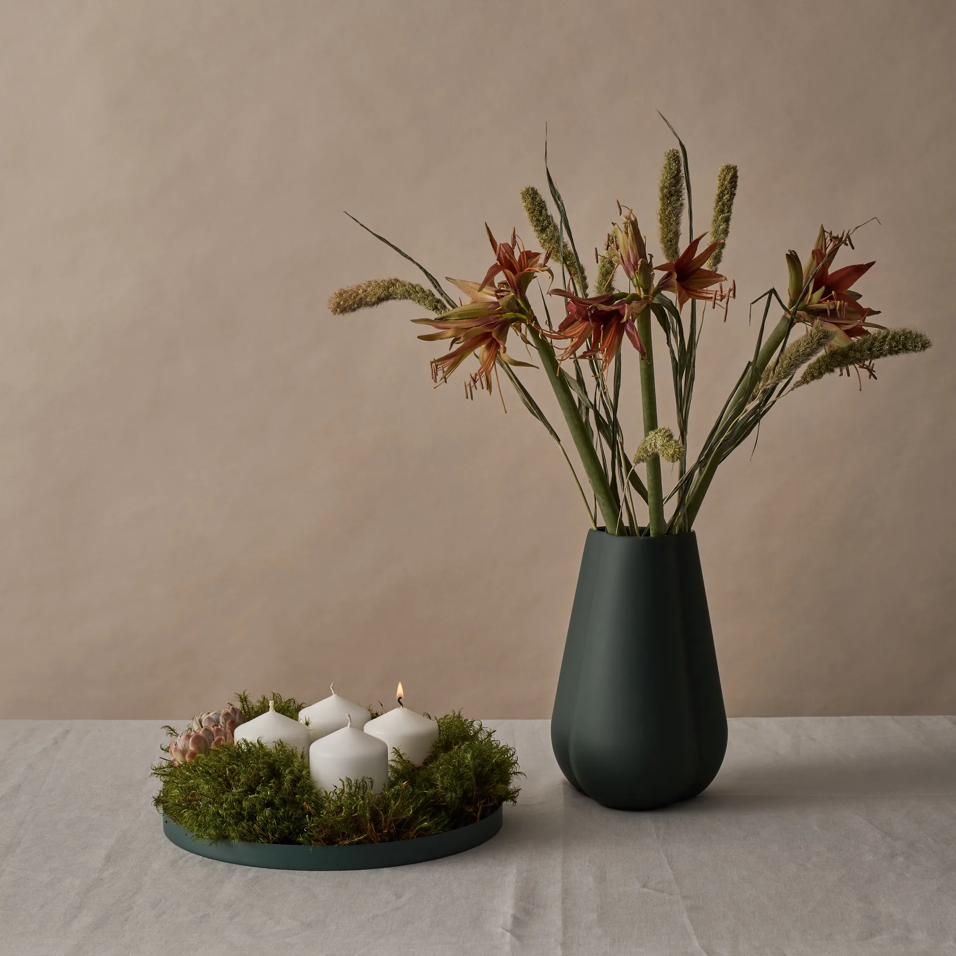 Clover vas 25 cm, Dark green Cooee Design