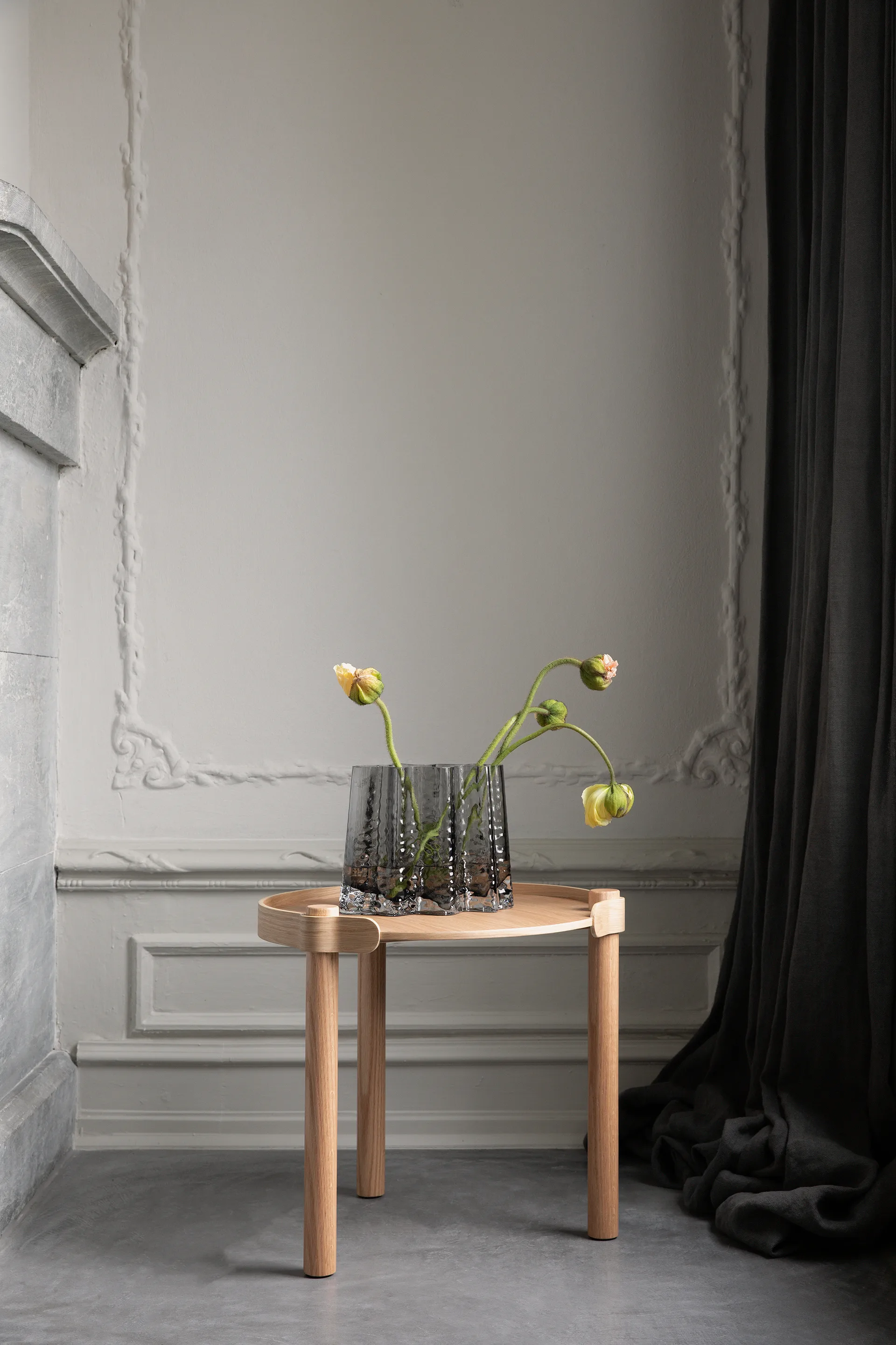 Gry wide vas 19 cm, Smoke Cooee Design