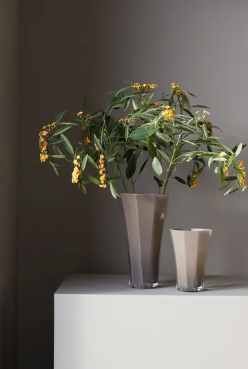 Liliané vas 28 cm - Sand - Cooee Design