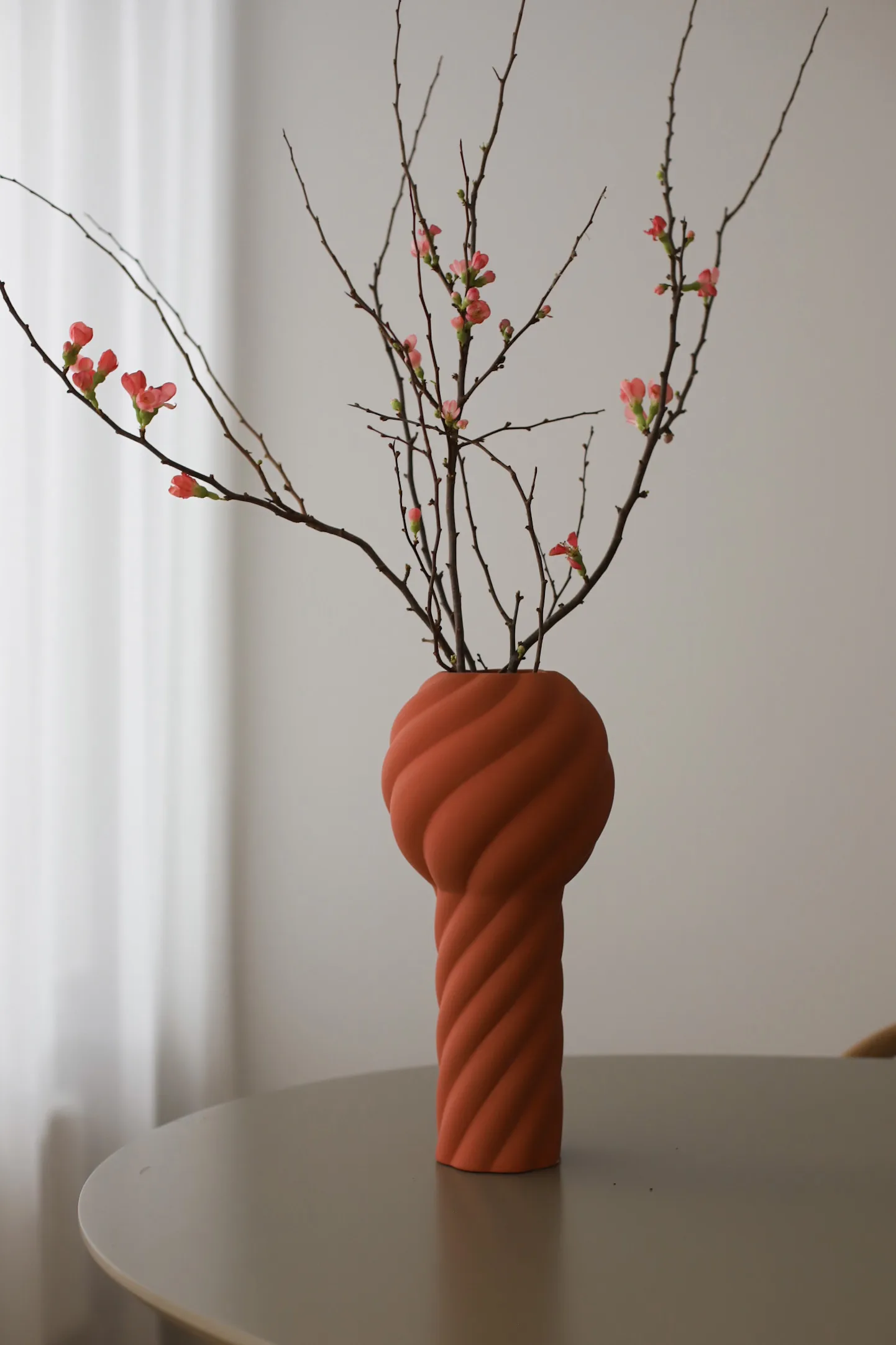 Twist pillar vas 34 cm, Brick red Cooee Design