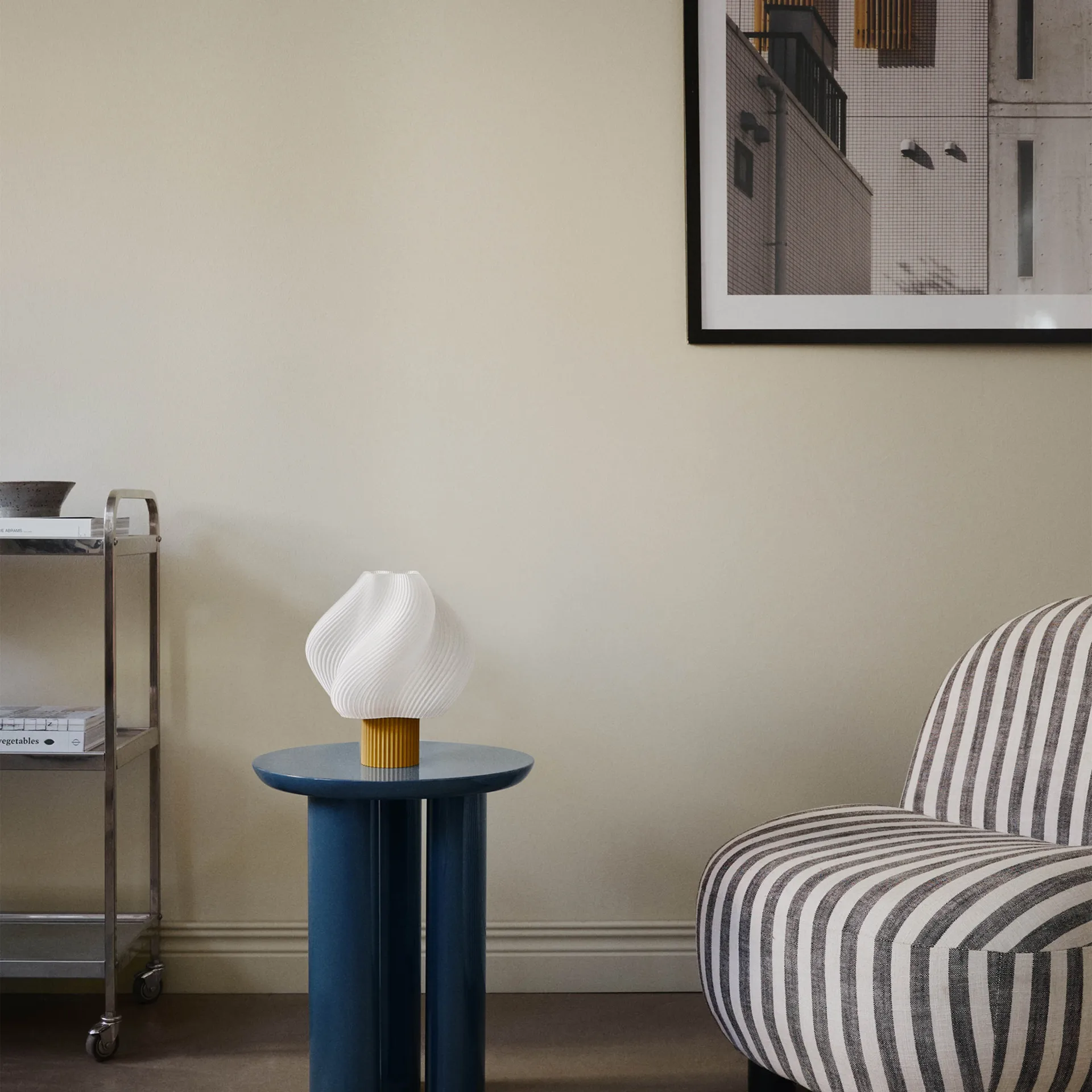 Soft Serve bordslampa, Cloudberry, Regular, 26 cm Crème Atelier