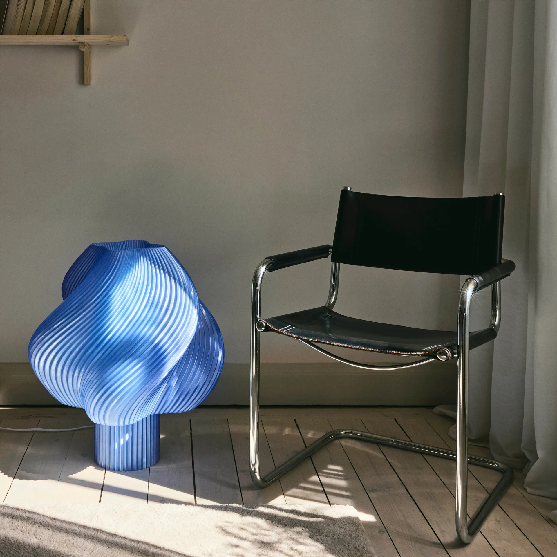 Soft Serve golvlampa, Blueberry Sorbet, Mega, 63 cm Crème Atelier