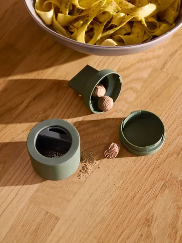 Billund kryddkvarn - Nutmeg-parsley 8 cm - Crushgrind