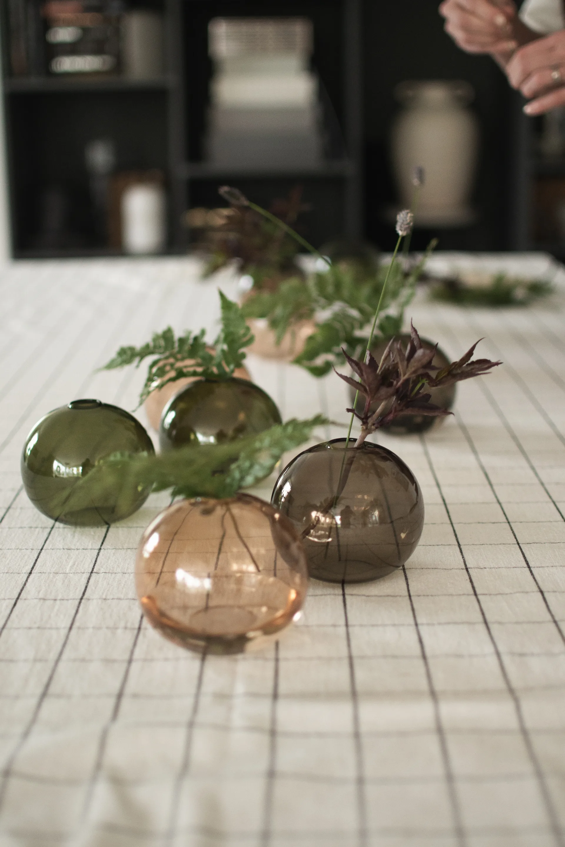 Ball vas Ø10 cm, Brown DBKD