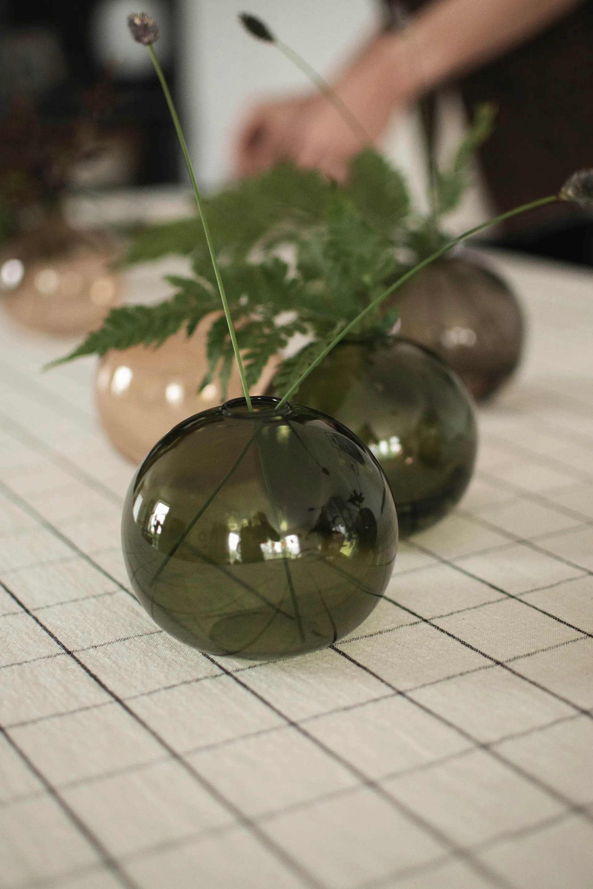 Ball vas Ø10 cm, Green DBKD