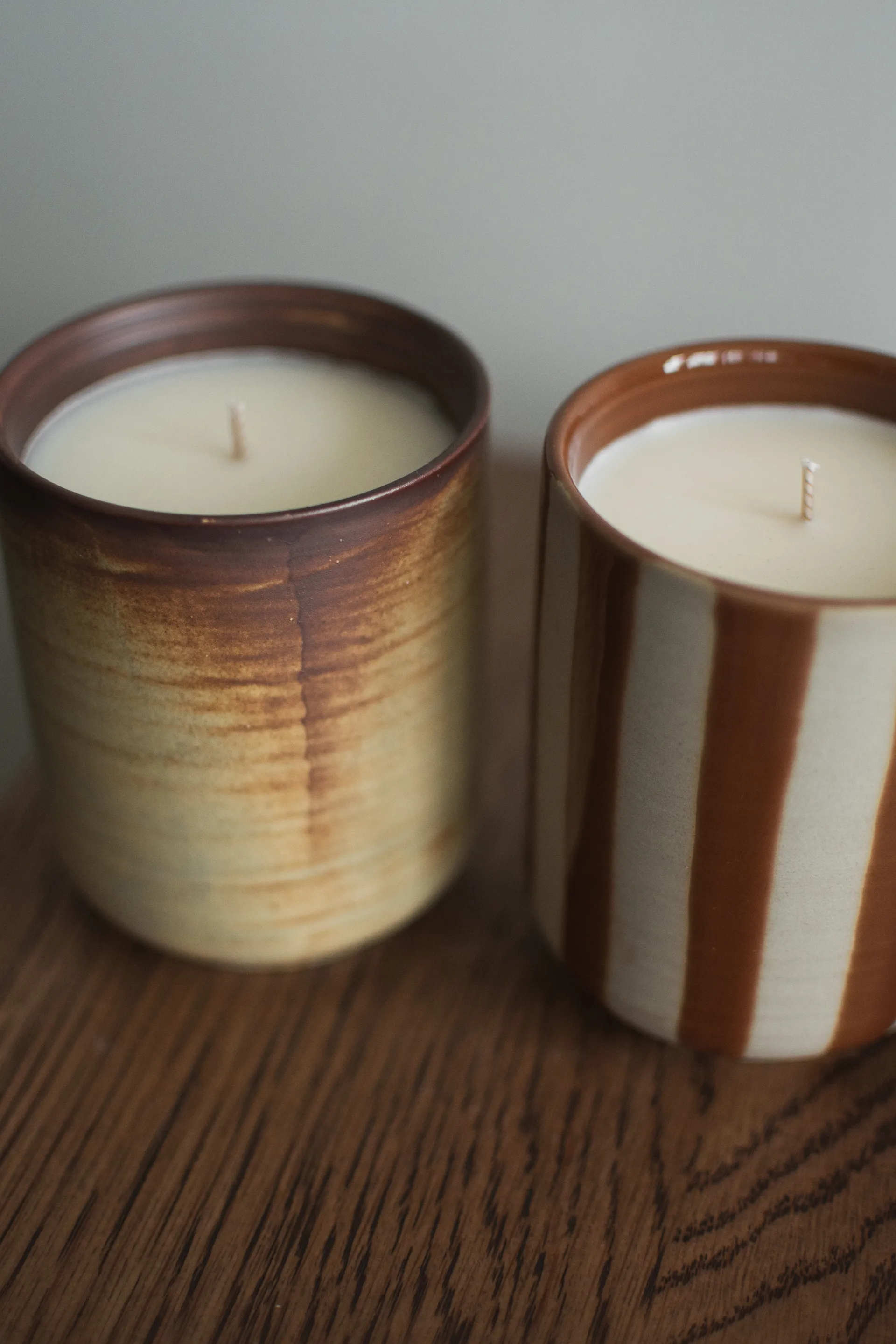 Burn doftljus 60 h, Creme-brown DBKD