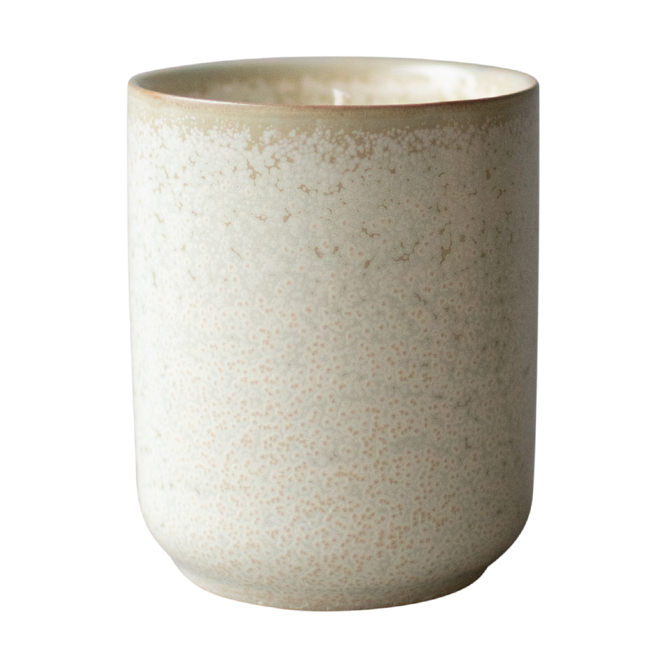 DBKD Burn doftljus 60 h Shiny creme | Skandinavisk Design | Doftljus & Doftpinnar | Beige