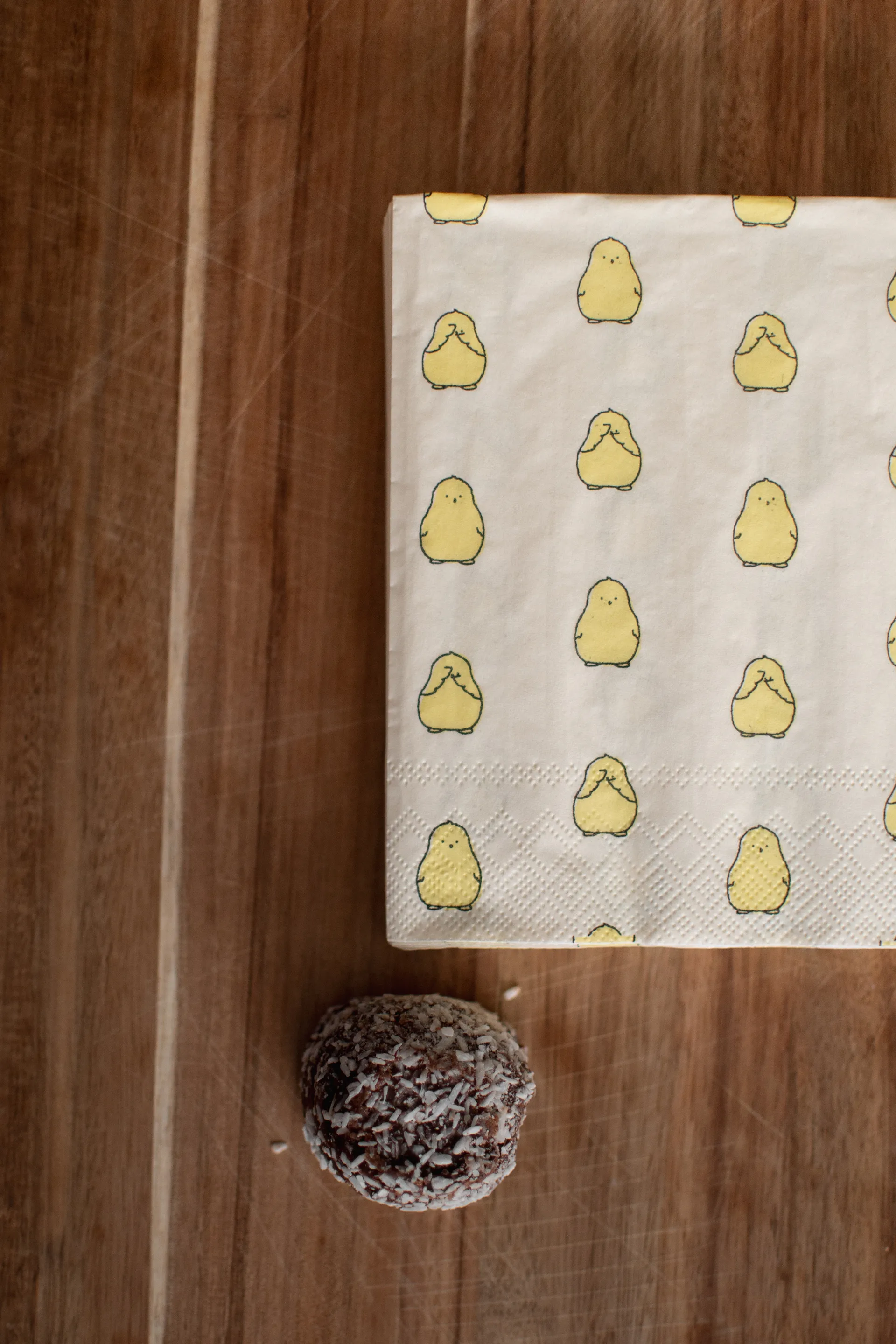 Chubby chicken pappersservett 20-pack, Yellow, 33x33 cm DBKD