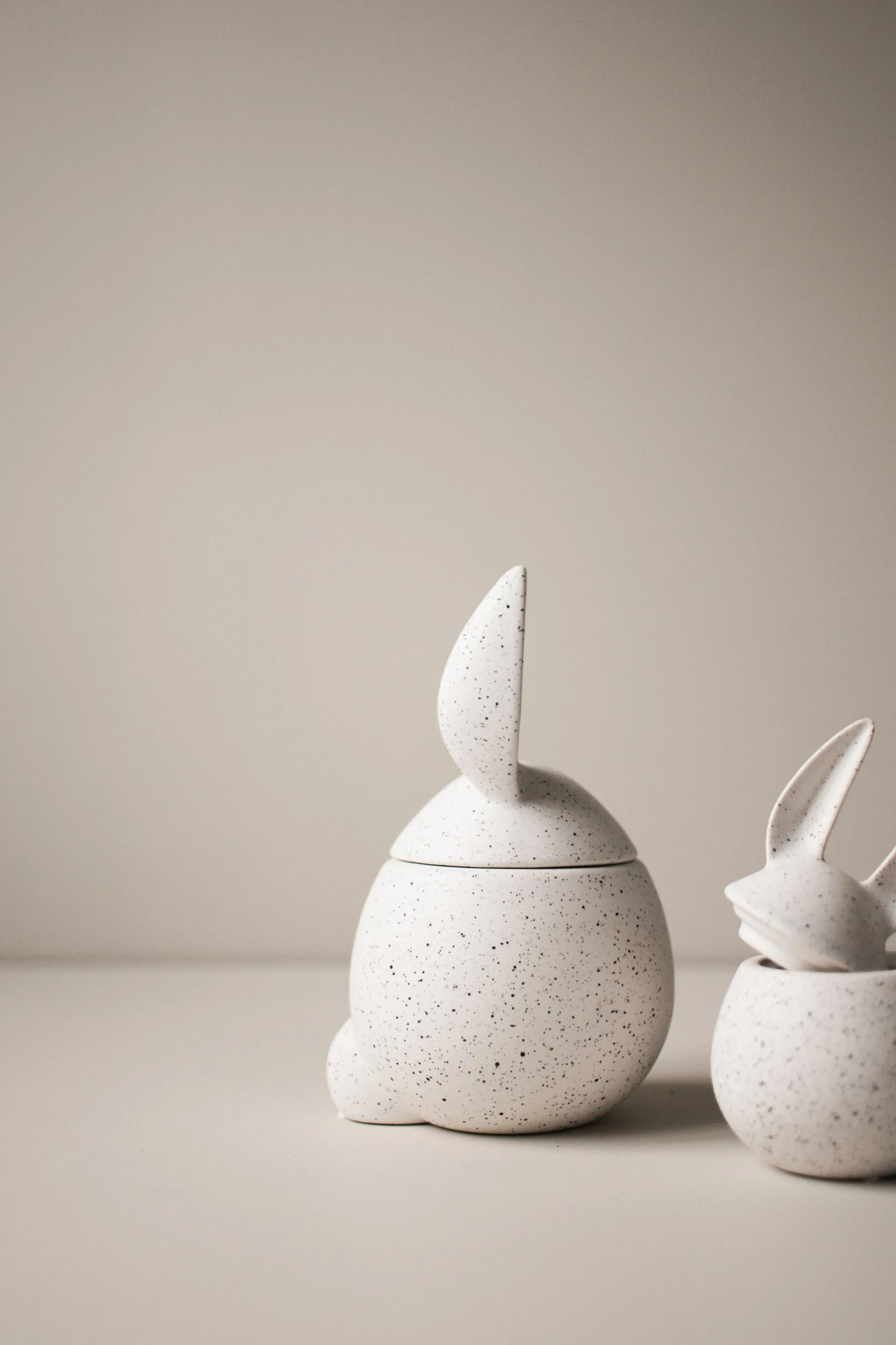 DBKD Eating rabbit skål stor, White DBKD