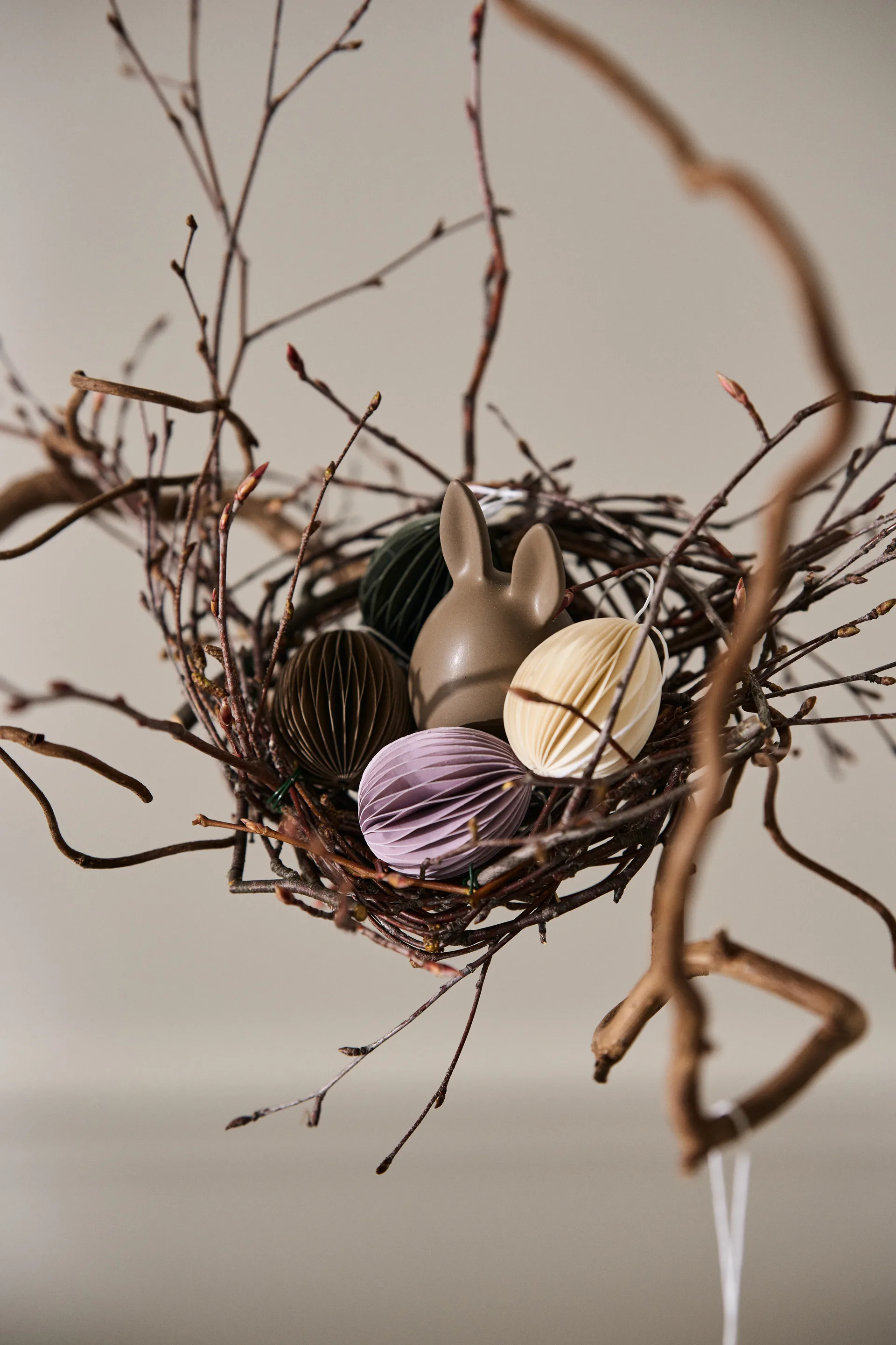 Ovoid påskhänge papper small 4 cm, Sand DBKD