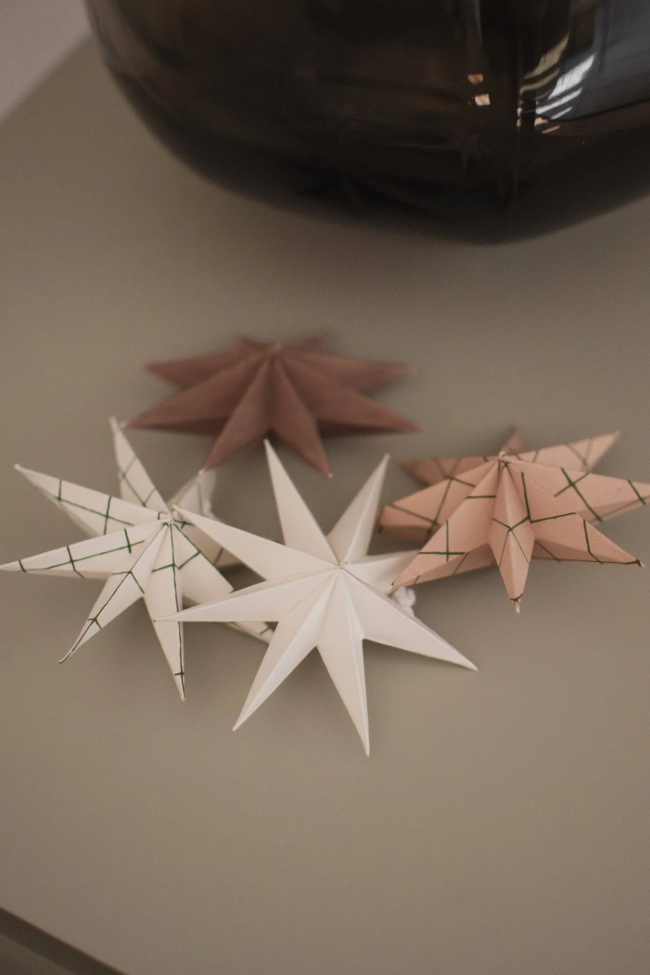 Paper winter star dekorationshänge, Square sand, small, Ø9 cm DBKD