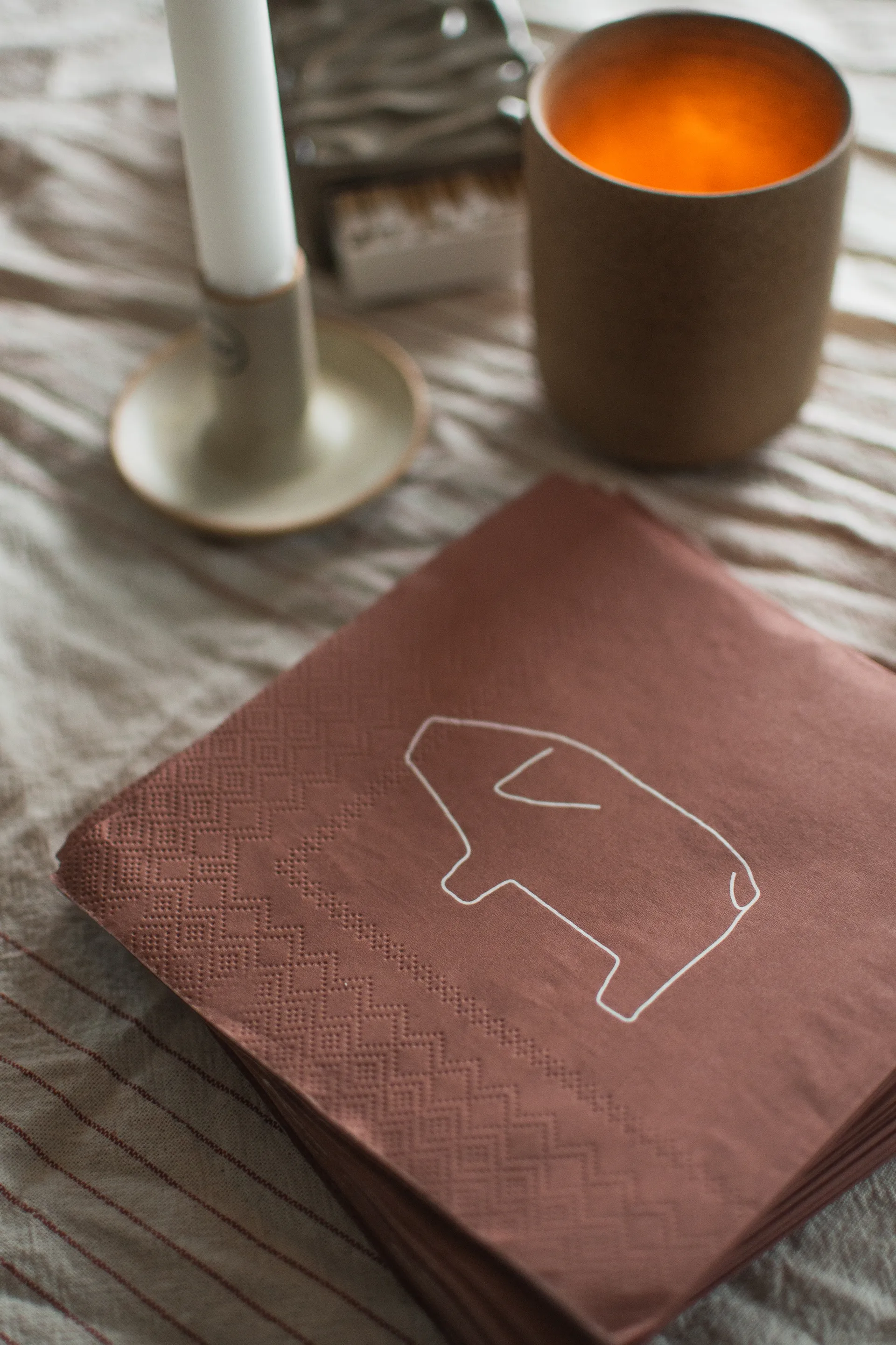 Swedish pig pappersservett 33x33 cm 20-pack, Red DBKD