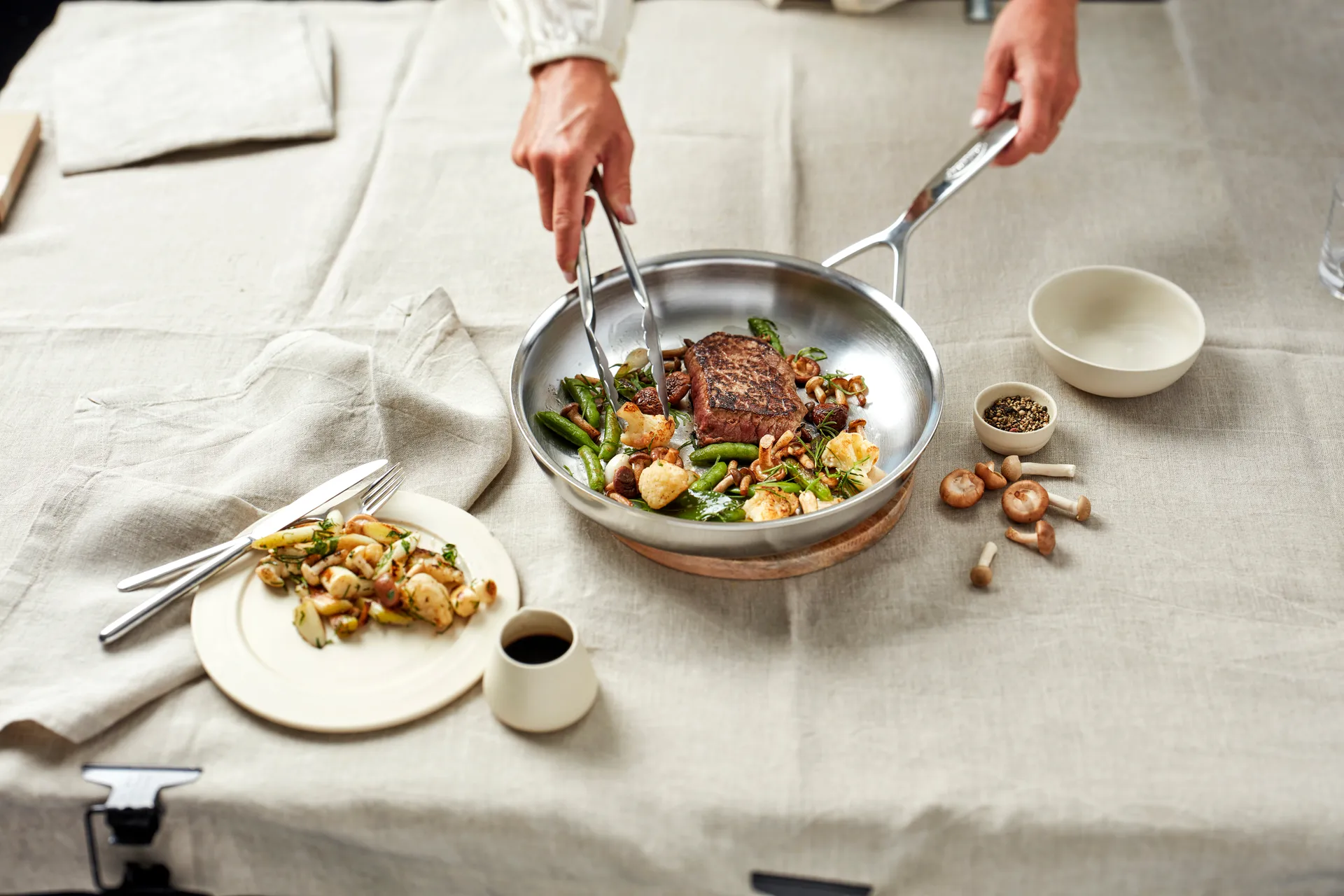 Multiline 7 stekpanna rostfritt stål 7-ply, Ø24 cm Demeyere