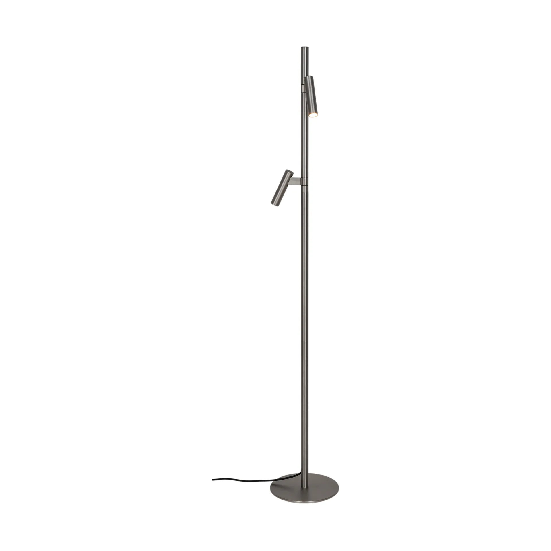 Makoto Golvlamp, Satin krom, 150 cm Design For The People Makoto Golvlamp, Satin krom, 150 cm Design For The People