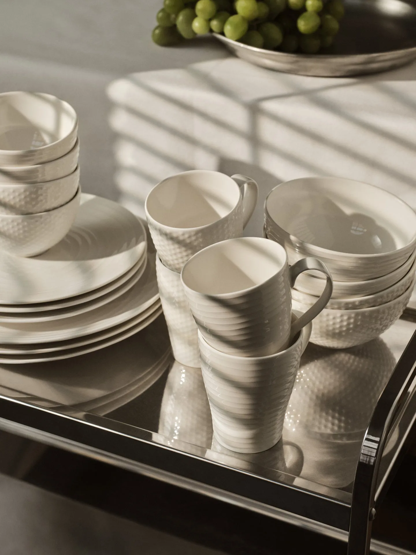 Blond skål 60 cl, dot vit Design House Stockholm