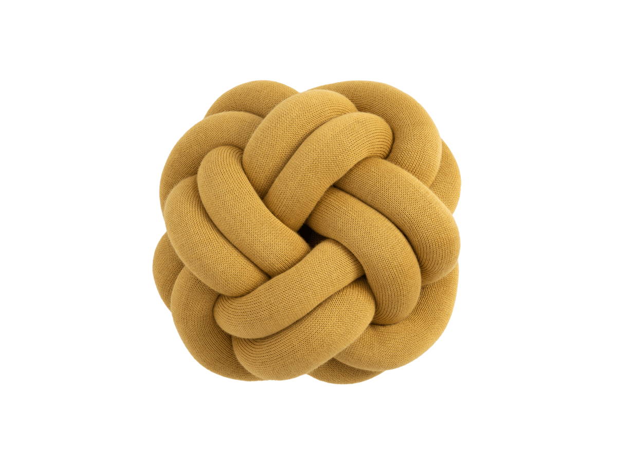 Design House Stockholm Knot kudde gul | Skandinavisk Design | Kuddar | Gul