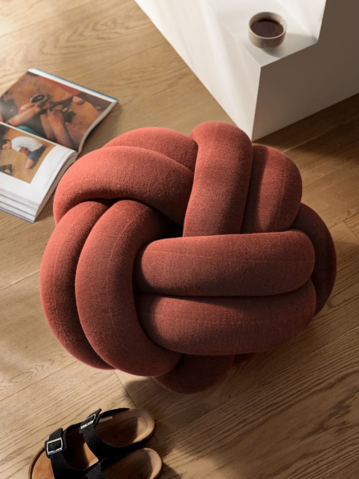Knot kudde M, Ochre Design House Stockholm
