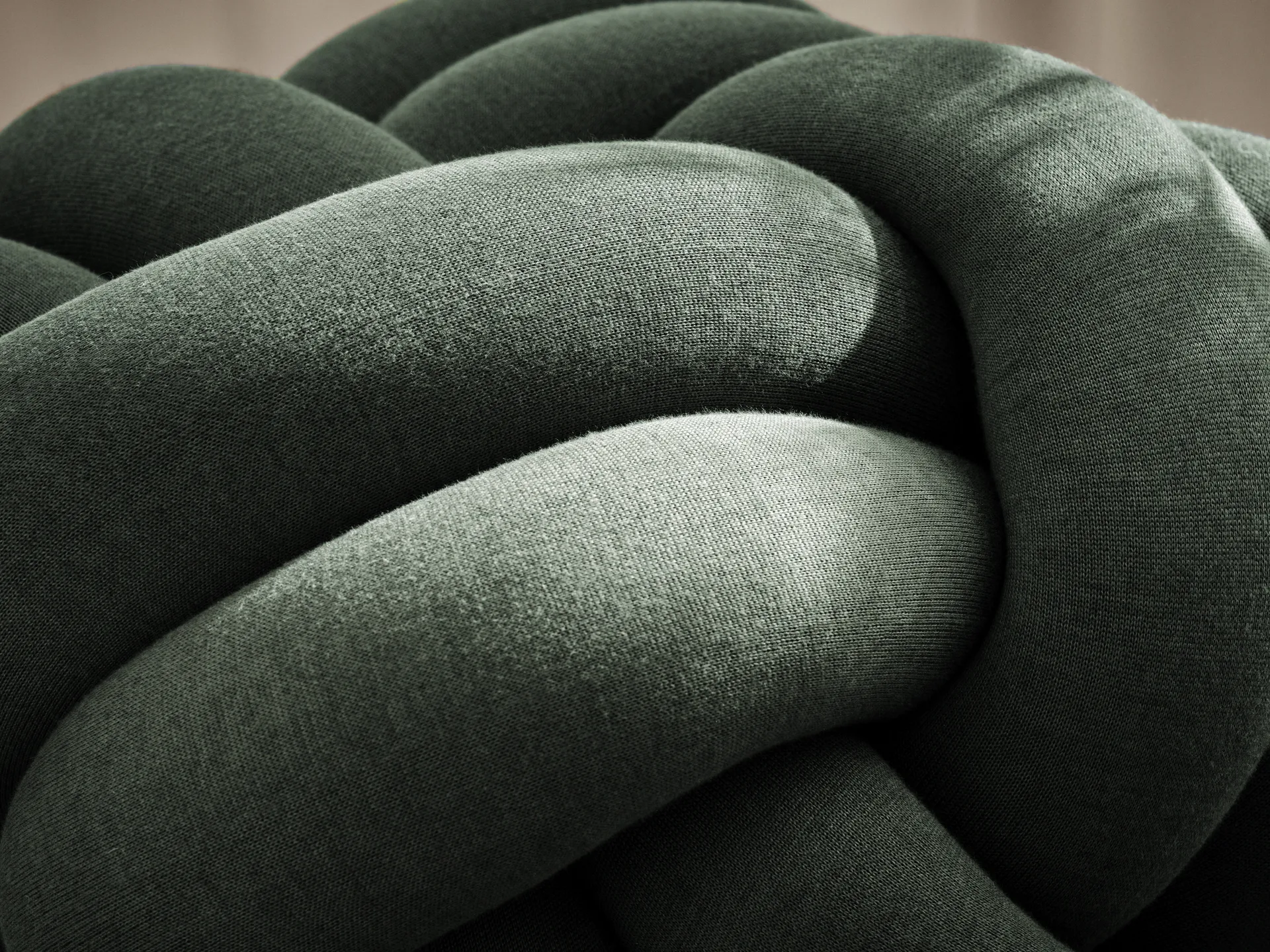 Knot kudde XL, Forest Green Design House Stockholm