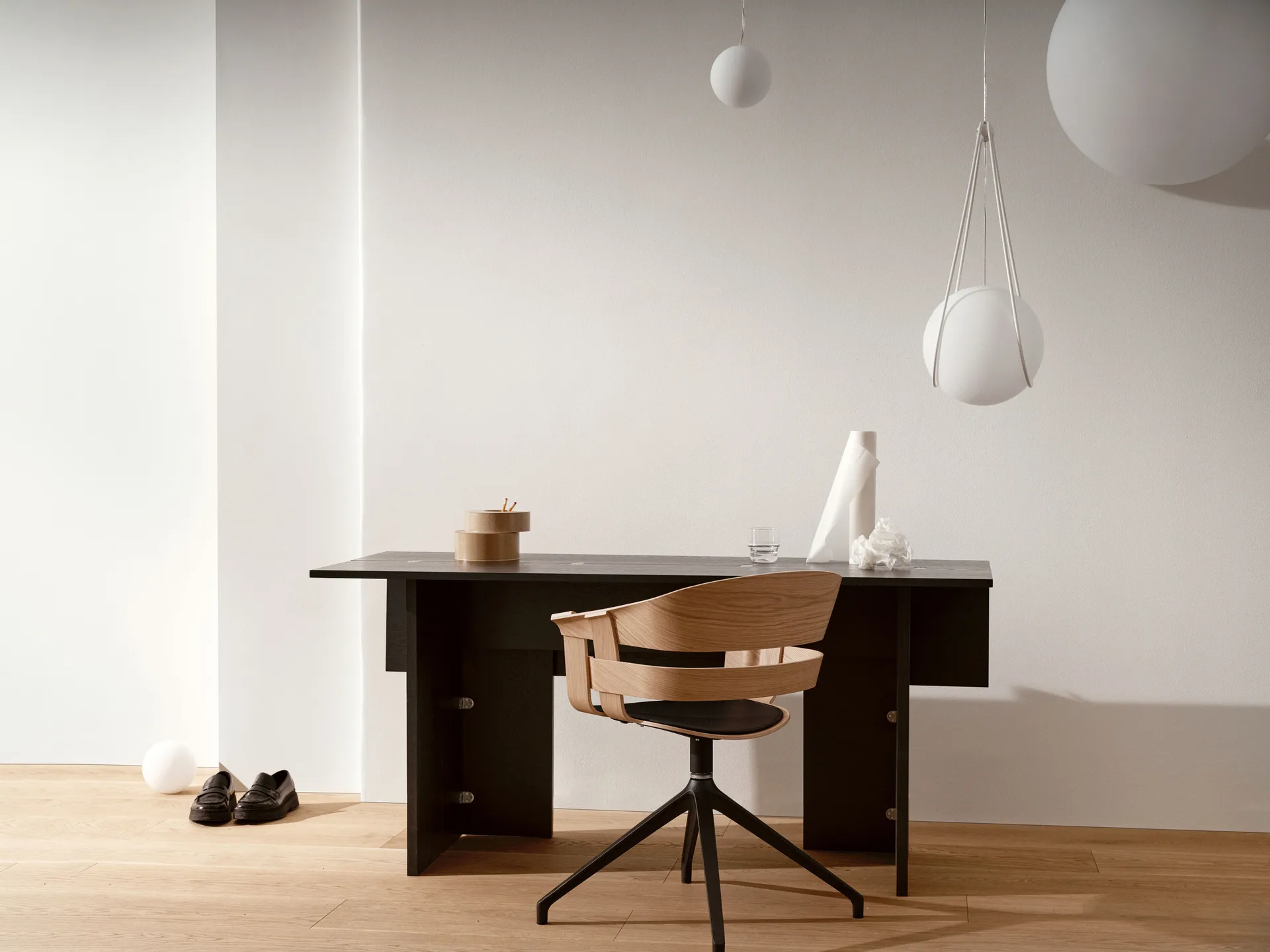 Kosmos hållare svart, liten Design House Stockholm