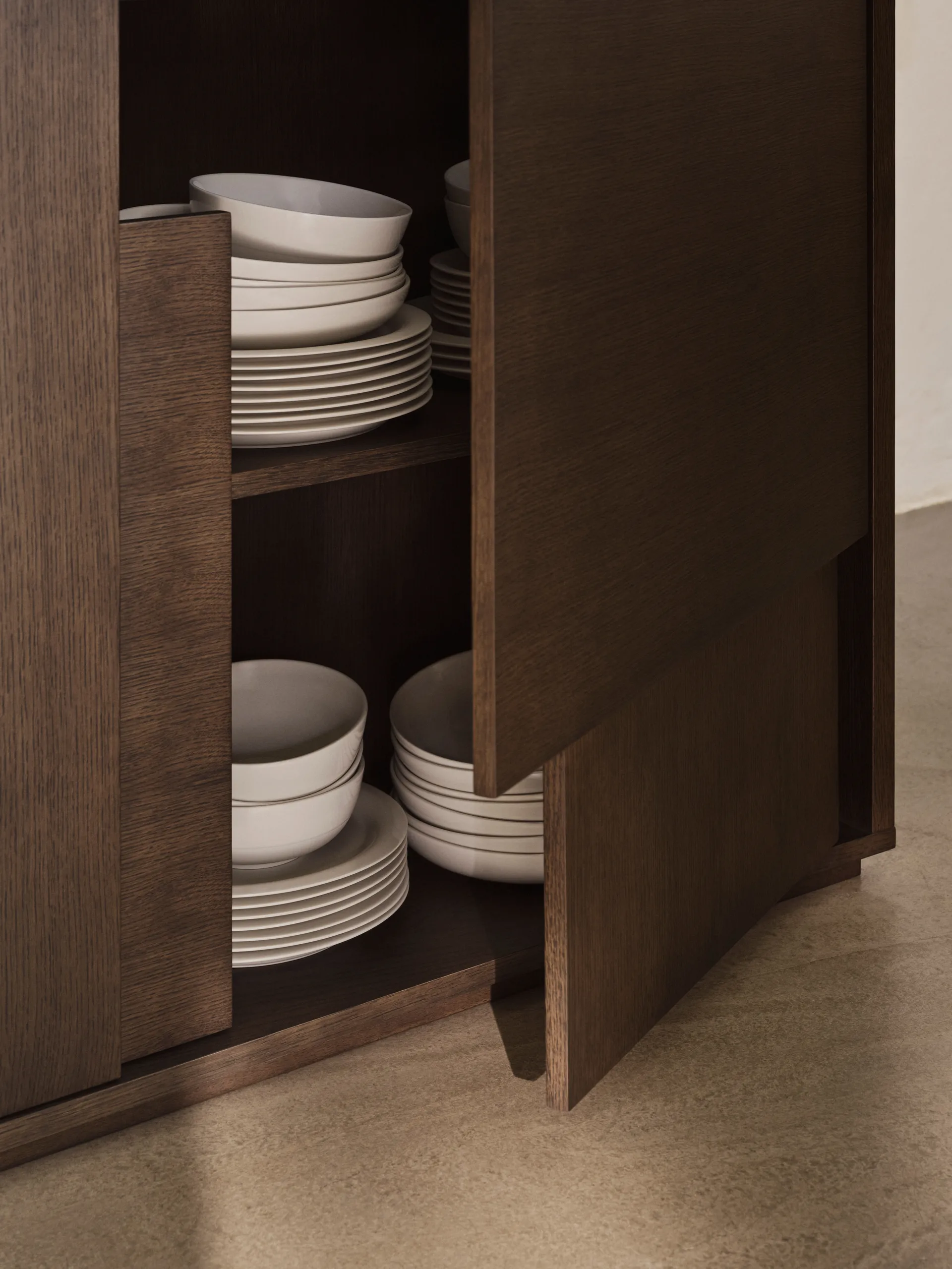 Layer sideboard, Mörk ek, 120x110, med ben Design House Stockholm