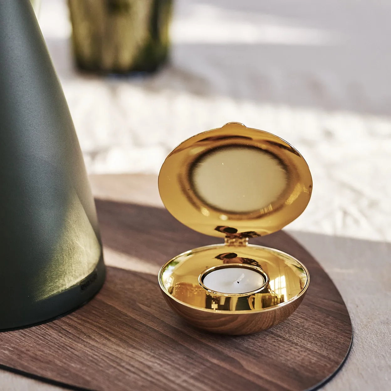 Shell ljuslykta, mässing Design House Stockholm