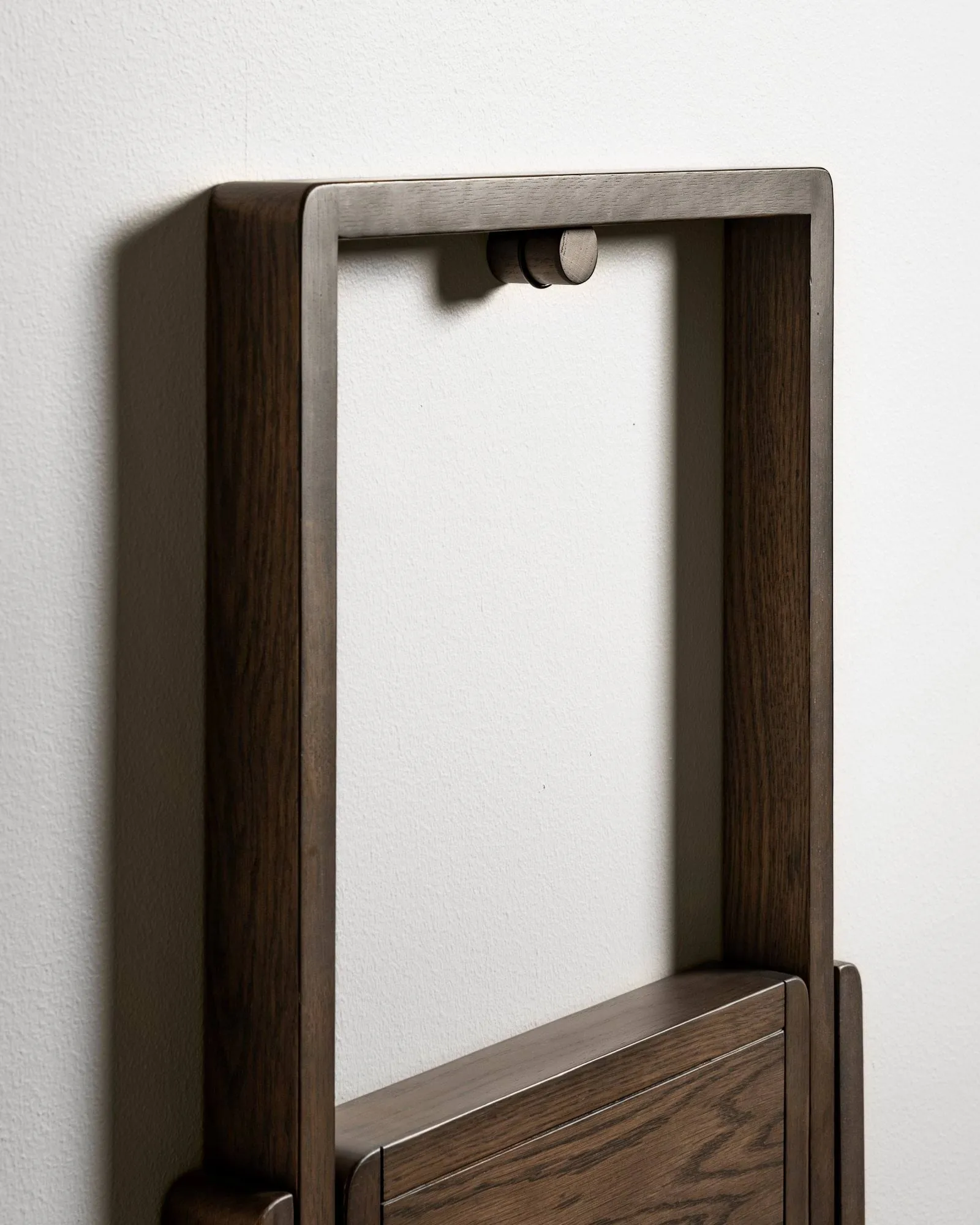 Step stege, Dark oak Design House Stockholm