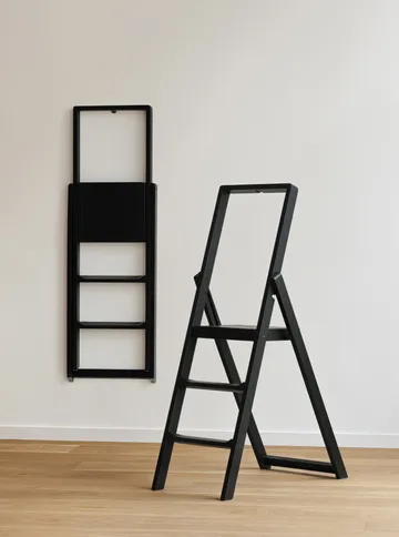 Step stege - Svartbetsad - Design House Stockholm