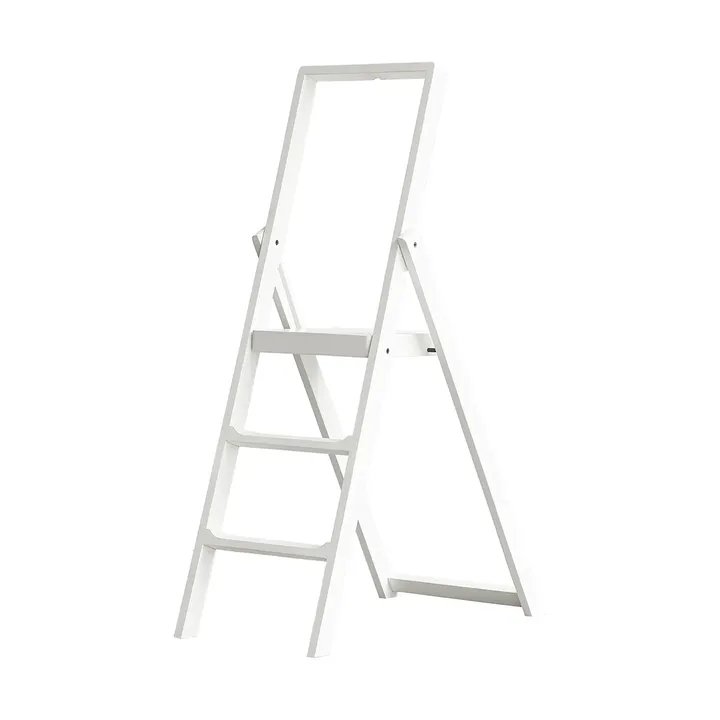 Step stege - Vitbetsad - Design House Stockholm
