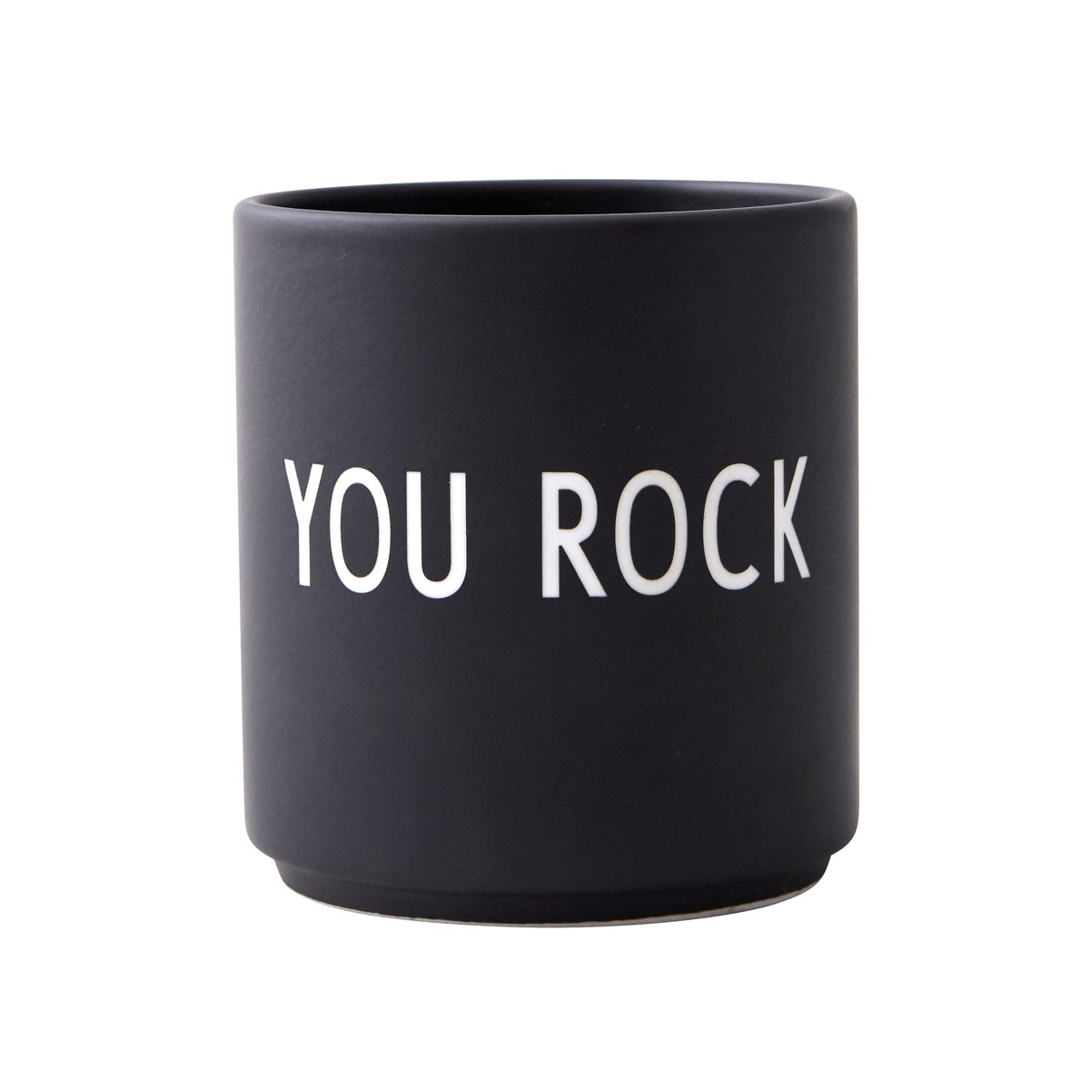 Design Letters favoritkopp 25 cl You rock-black | Skandinavisk Design | Kaffekoppar | Svart