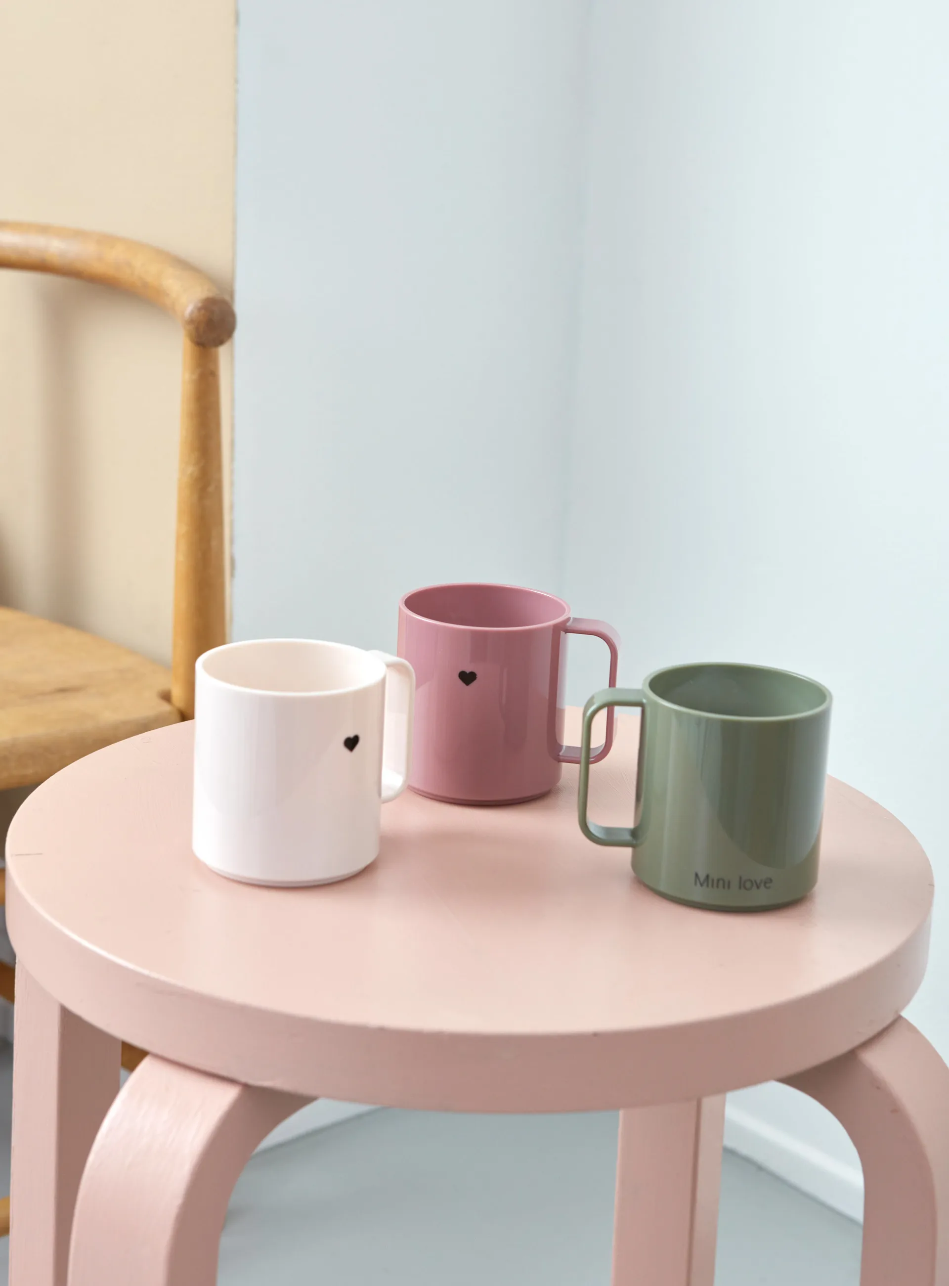 Design Letters Mini Love kopp med handtag, Ash rose Design Letters