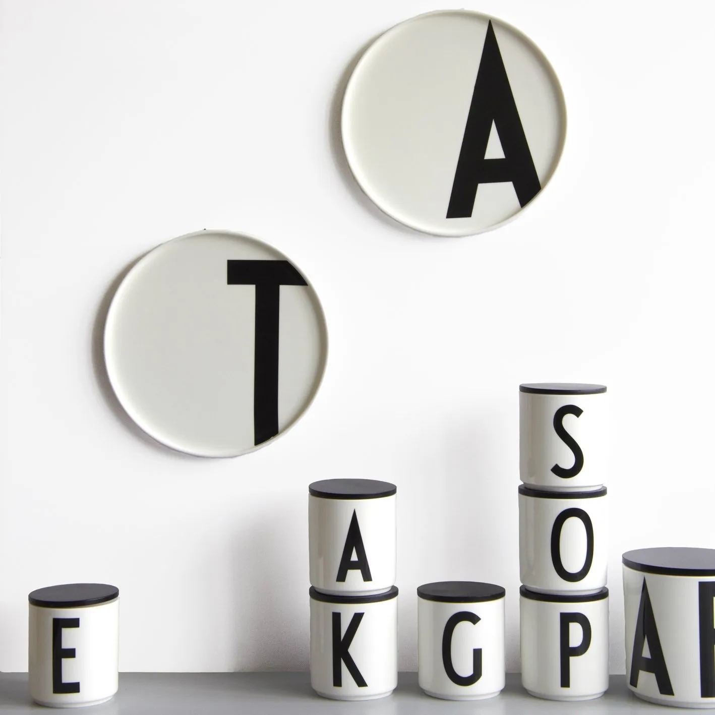 Design Letters tallrik, A Design Letters