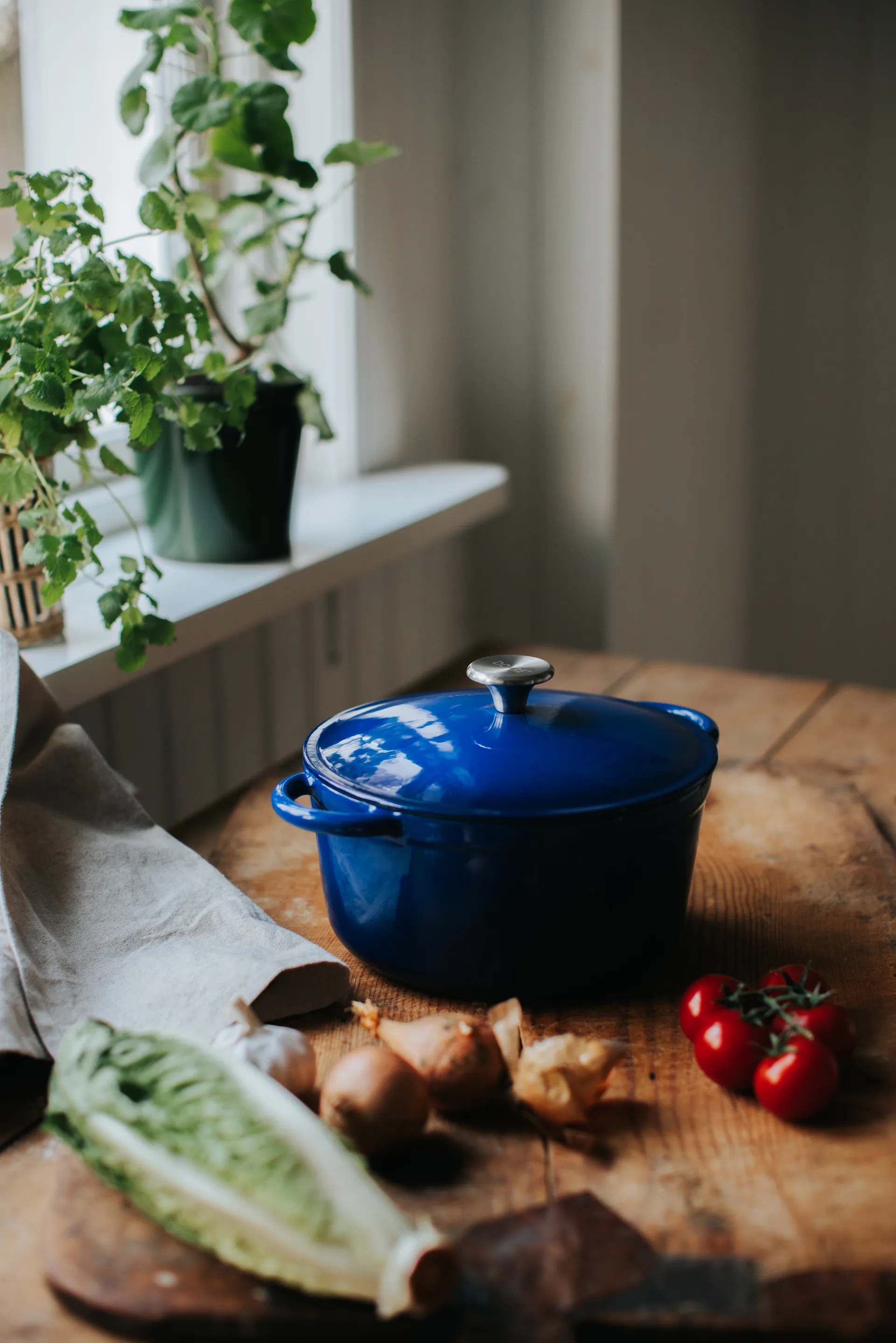 Gretl Gjutjärnsgryta rund knopp rostfritt stål 4 L, Blå Dorre