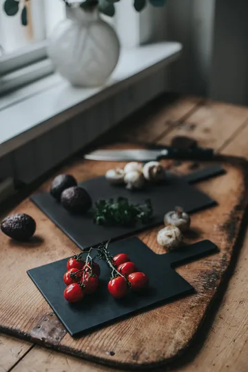 Selda serverings- & skärbräda - Grå träfiber, 45x24 cm - Dorre