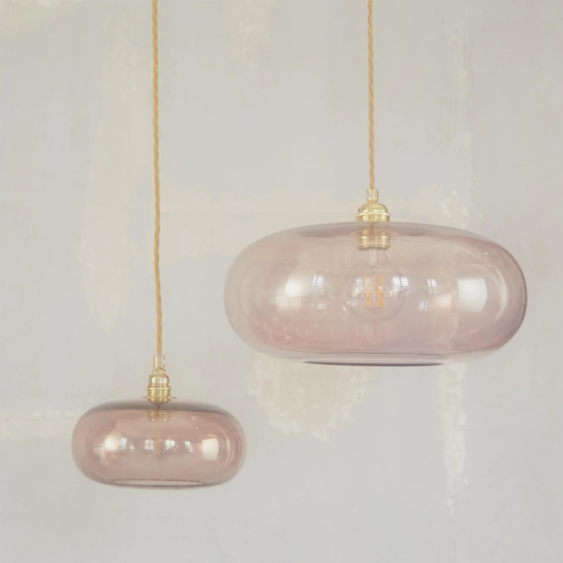 Horizon taklampa Ø 36 cm, Obsidian EBB & FLOW