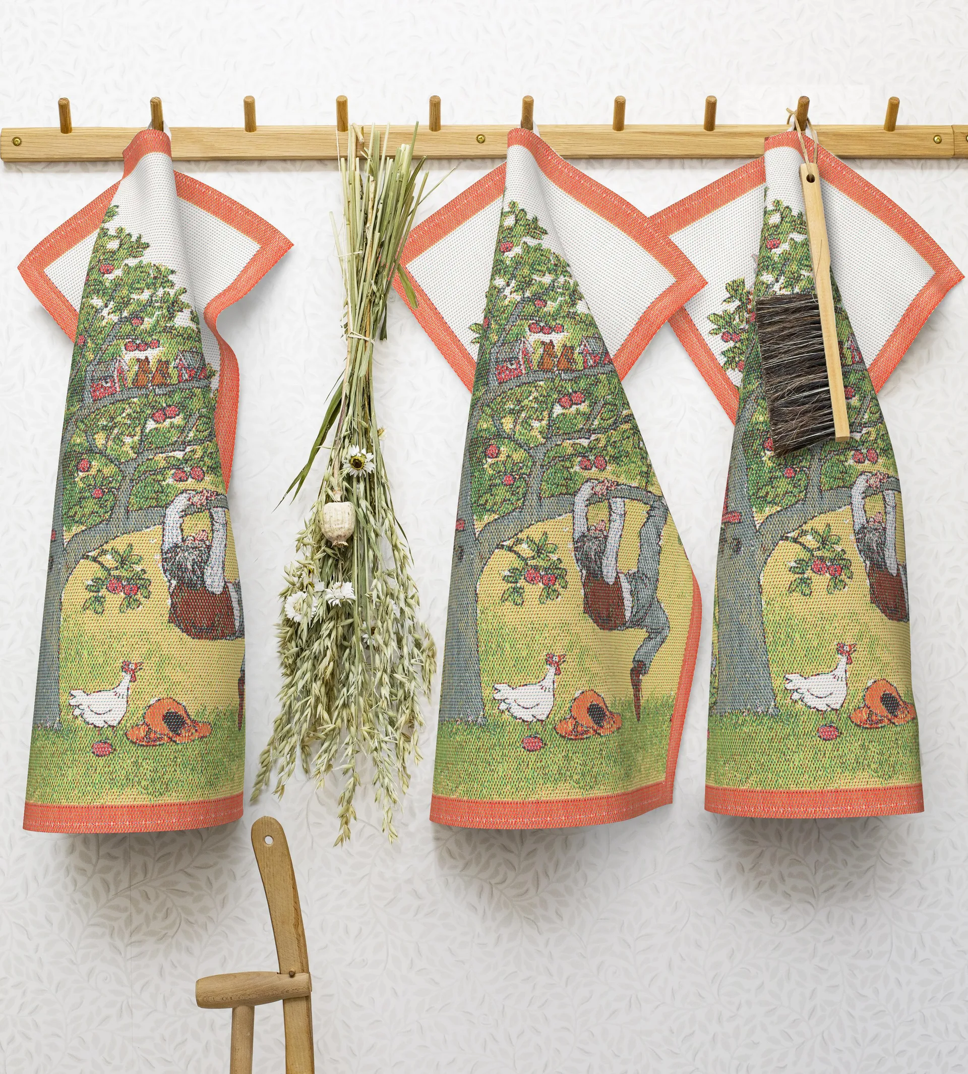 Pettson & Findus kökshandduk, Äppelträd Ekelund Linneväveri