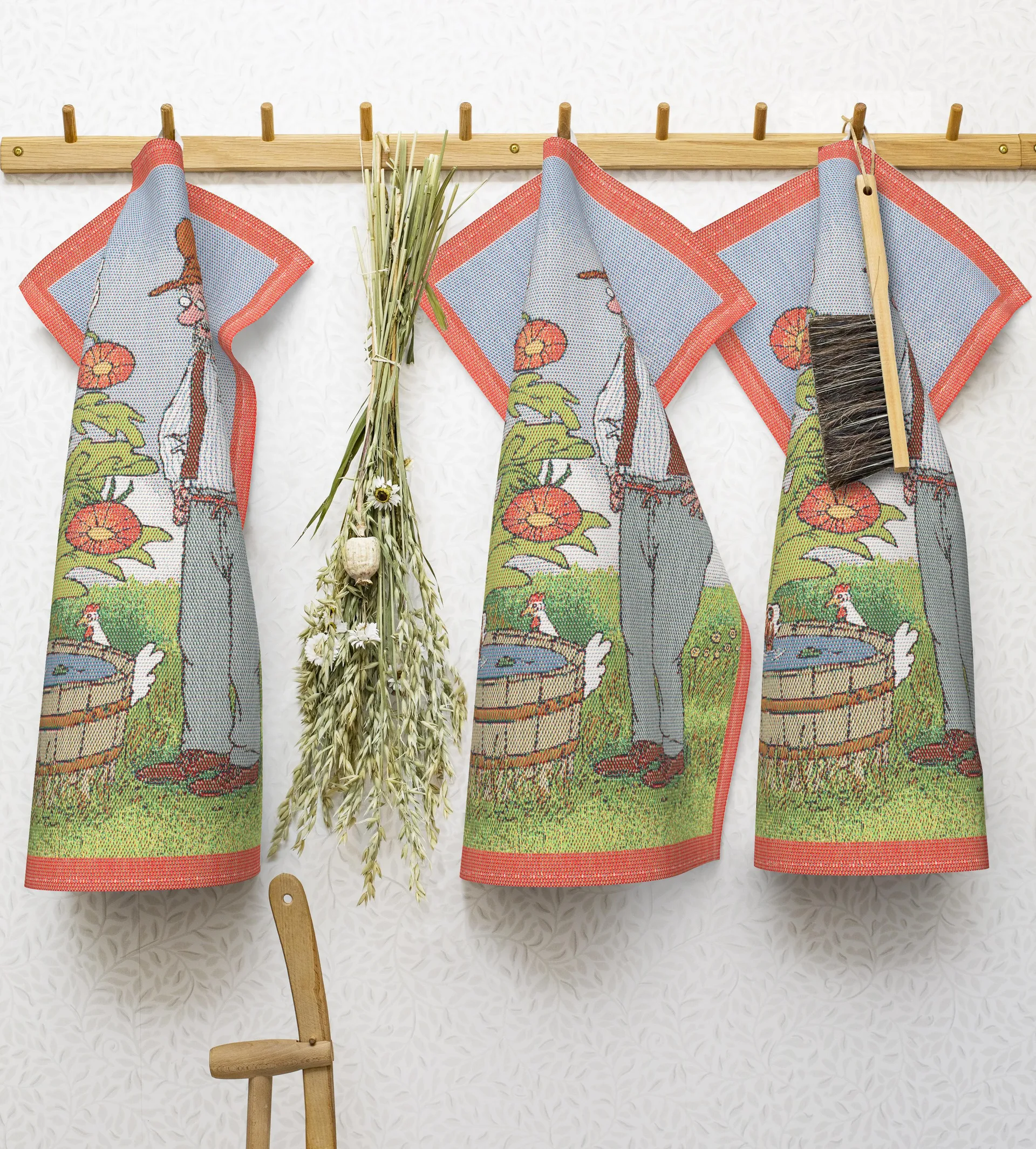 Pettson & Findus kökshandduk, Findus badar Ekelund Linneväveri