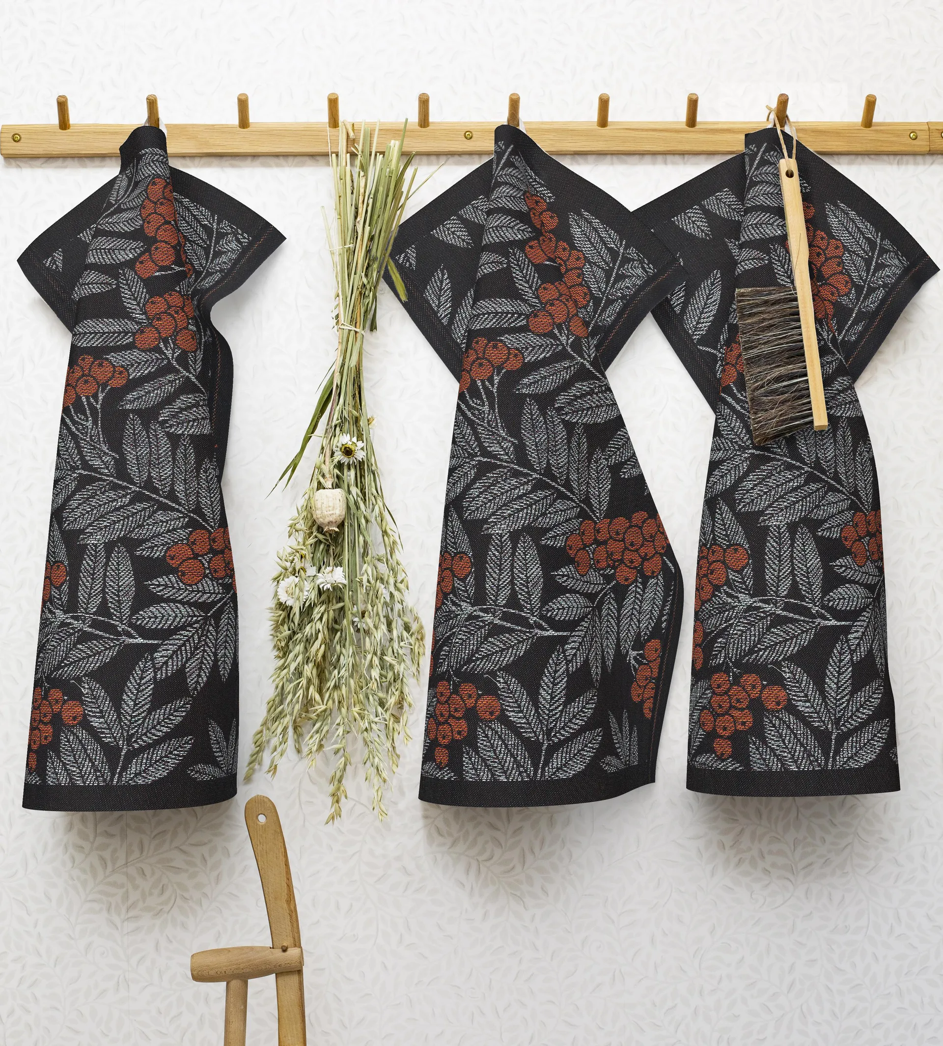 Rönnbärsblad kökshandduk, 35x50 cm Ekelund Linneväveri