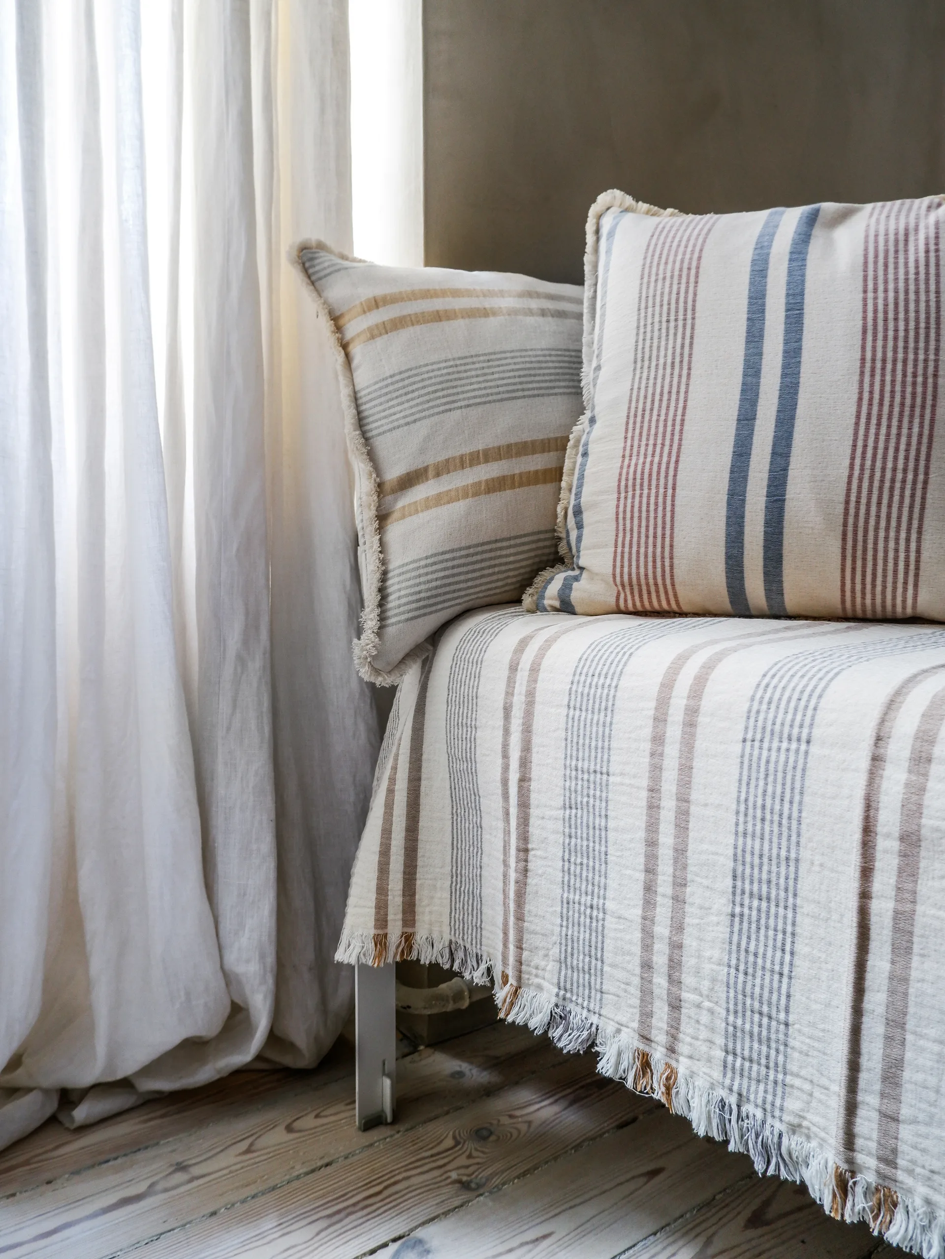 Iris kuddfodral 50x50 cm, Blue-Rusty red Elvang Denmark