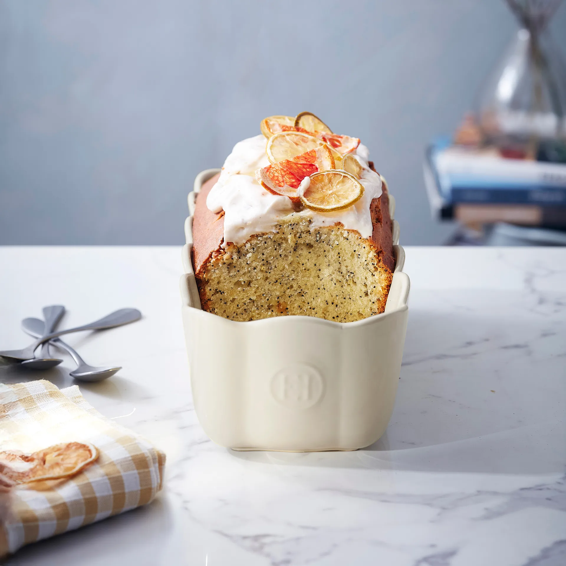 Emile Henry Madeleine brödform, Cream Emile Henry