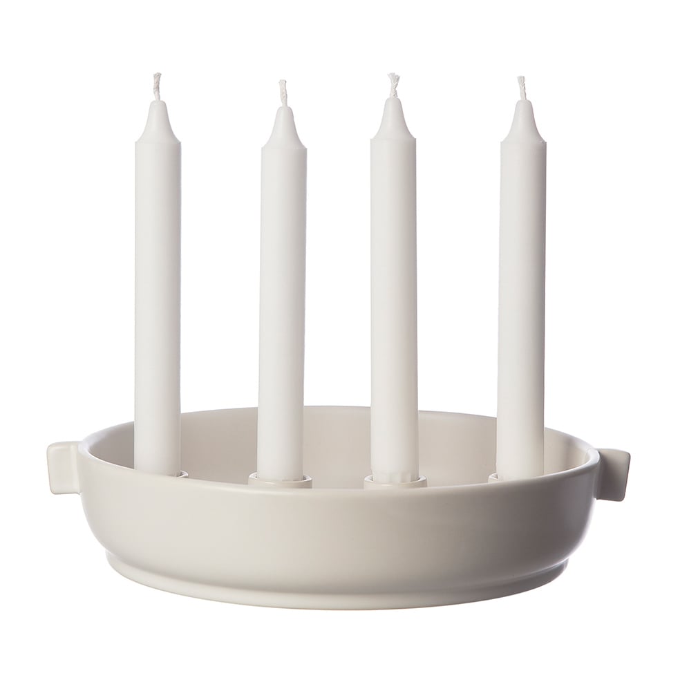 Ernst adventsljusstake med öra Ø28 cm Vit sand | Skandinavisk Design | Adventsljusstakar för levande ljus | Vit