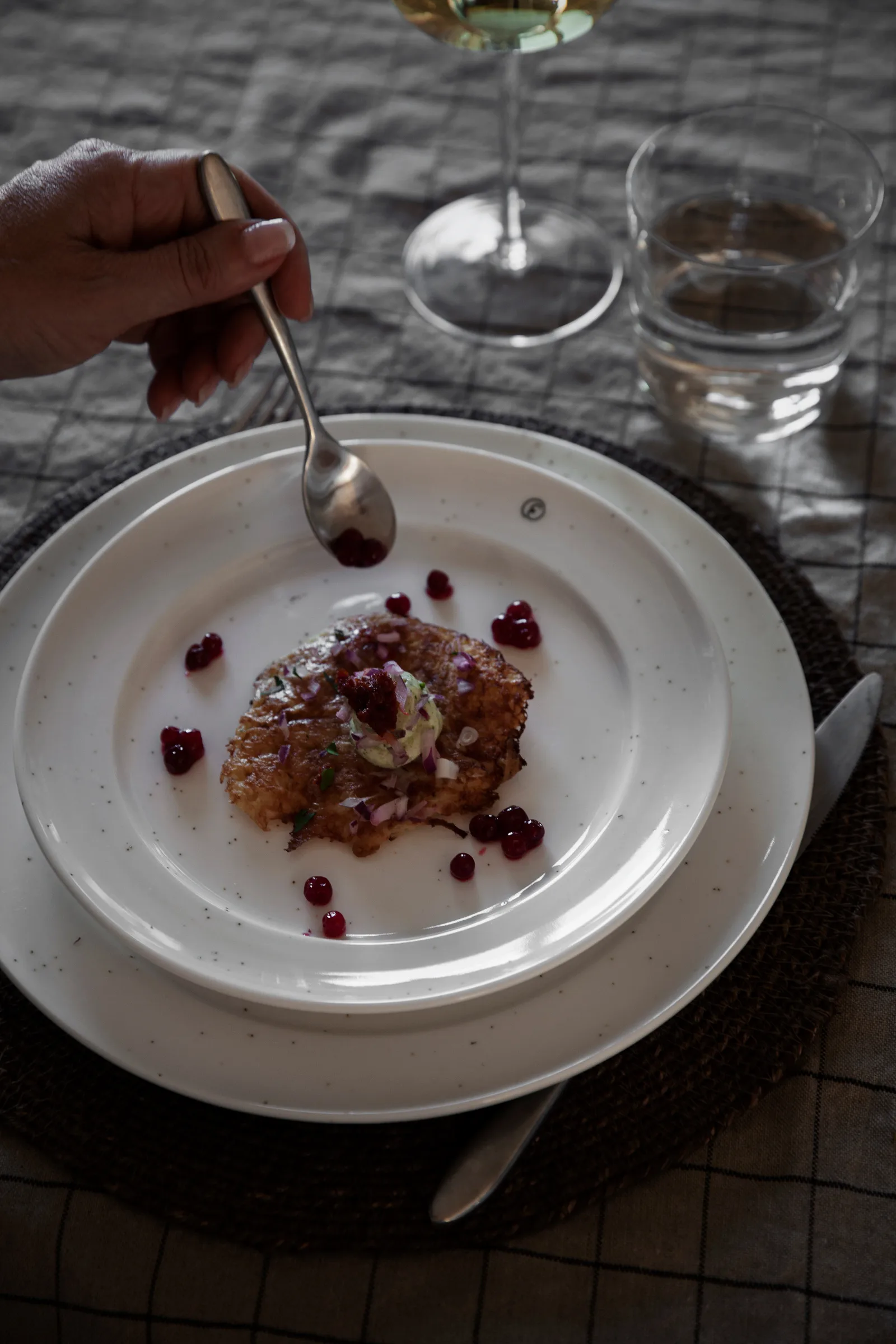 Ernst assiett Ø22 cm, Vanilj ERNST