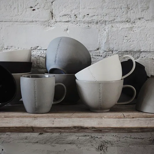 ERNST mugg med citat, Ljusgrå ERNST