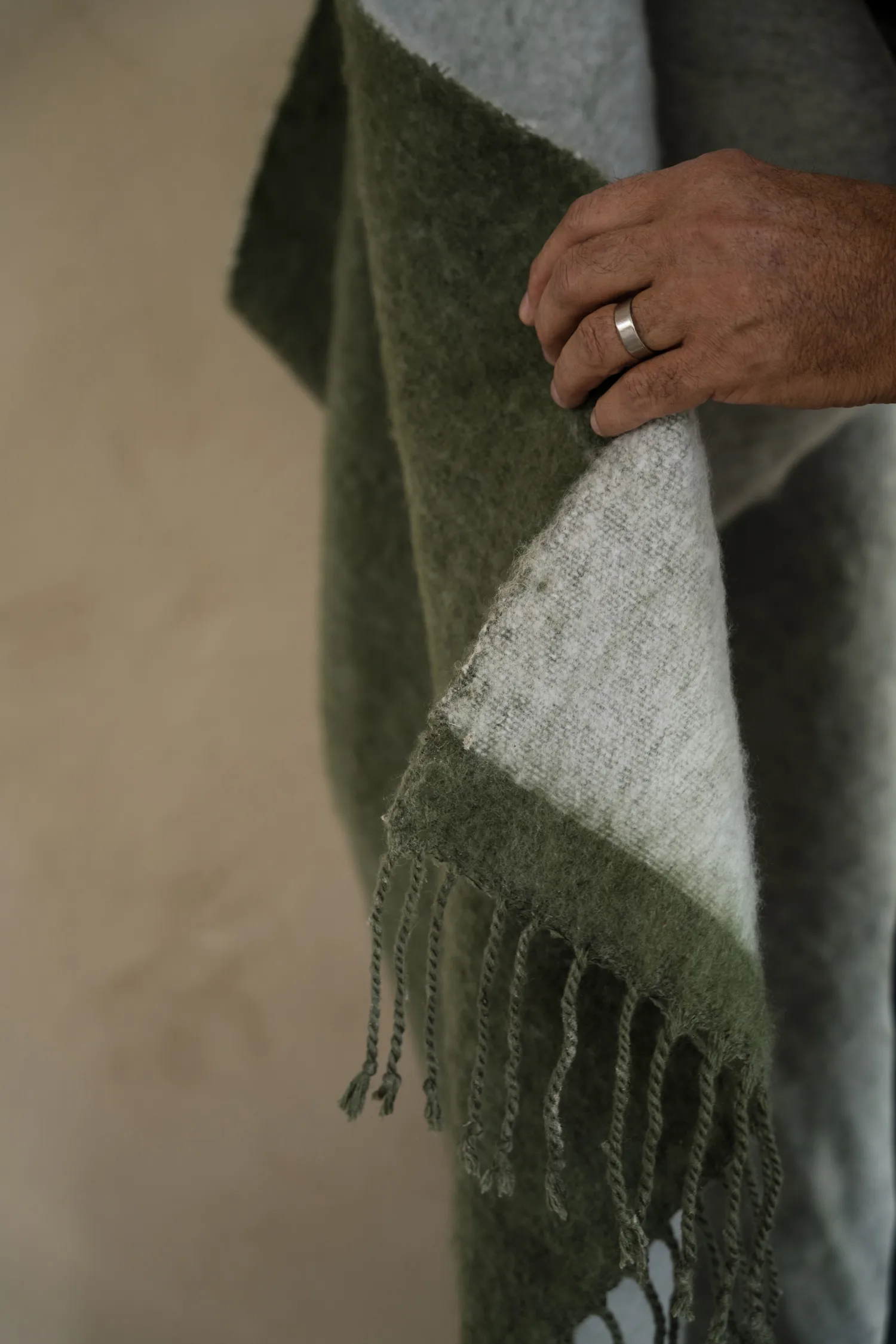 Ernst pläd med frans 130x170 cm, Grön-vit ERNST