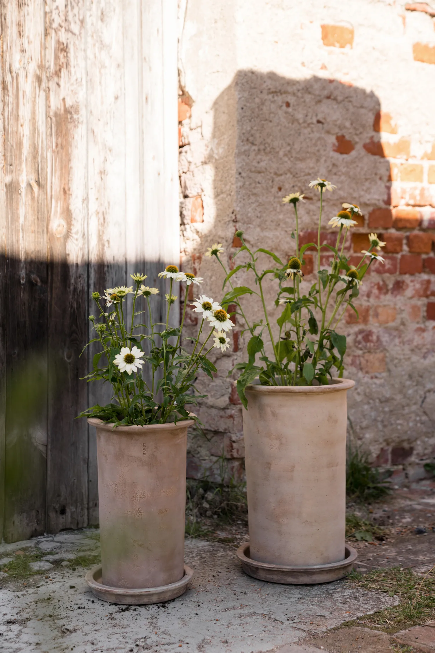 Ernst terrakotta kruka med fat, Ø25x35 cm ERNST