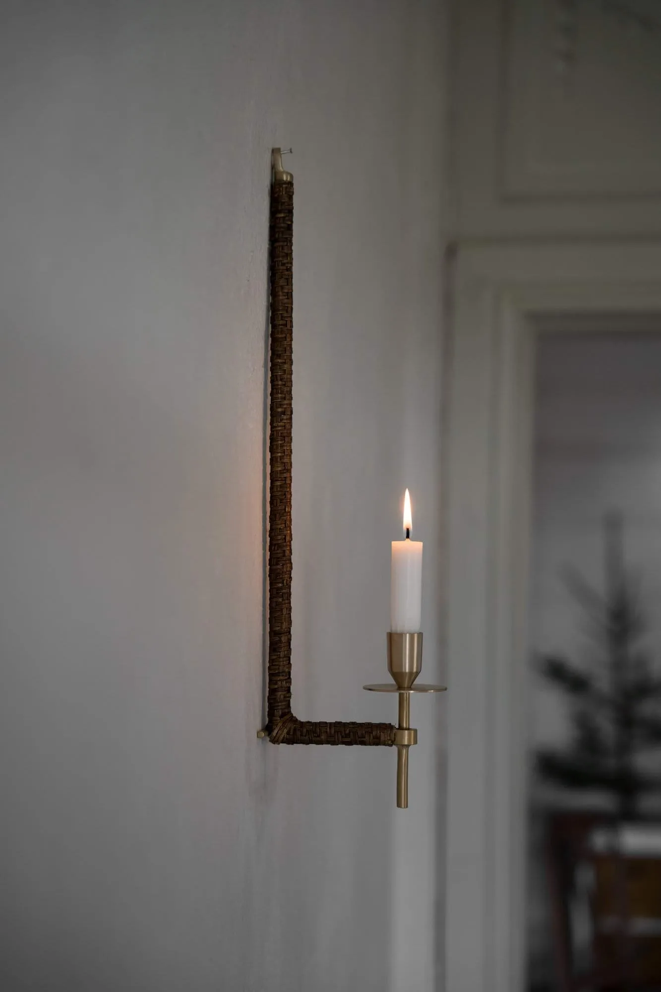 Ernst vägglampett flätad, Mässing, 47cm ERNST