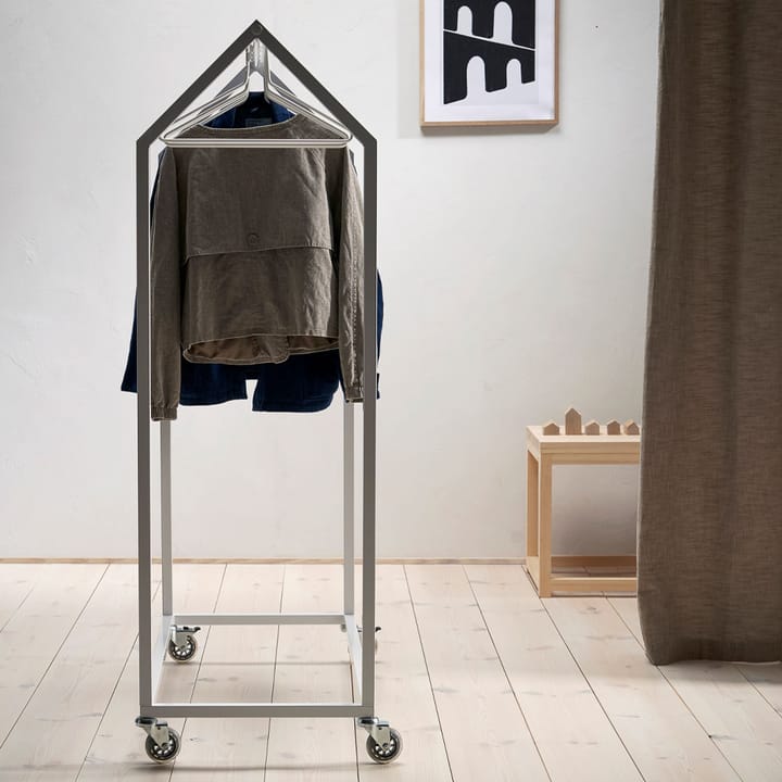 Clothing House klädställning, svart Essem Design