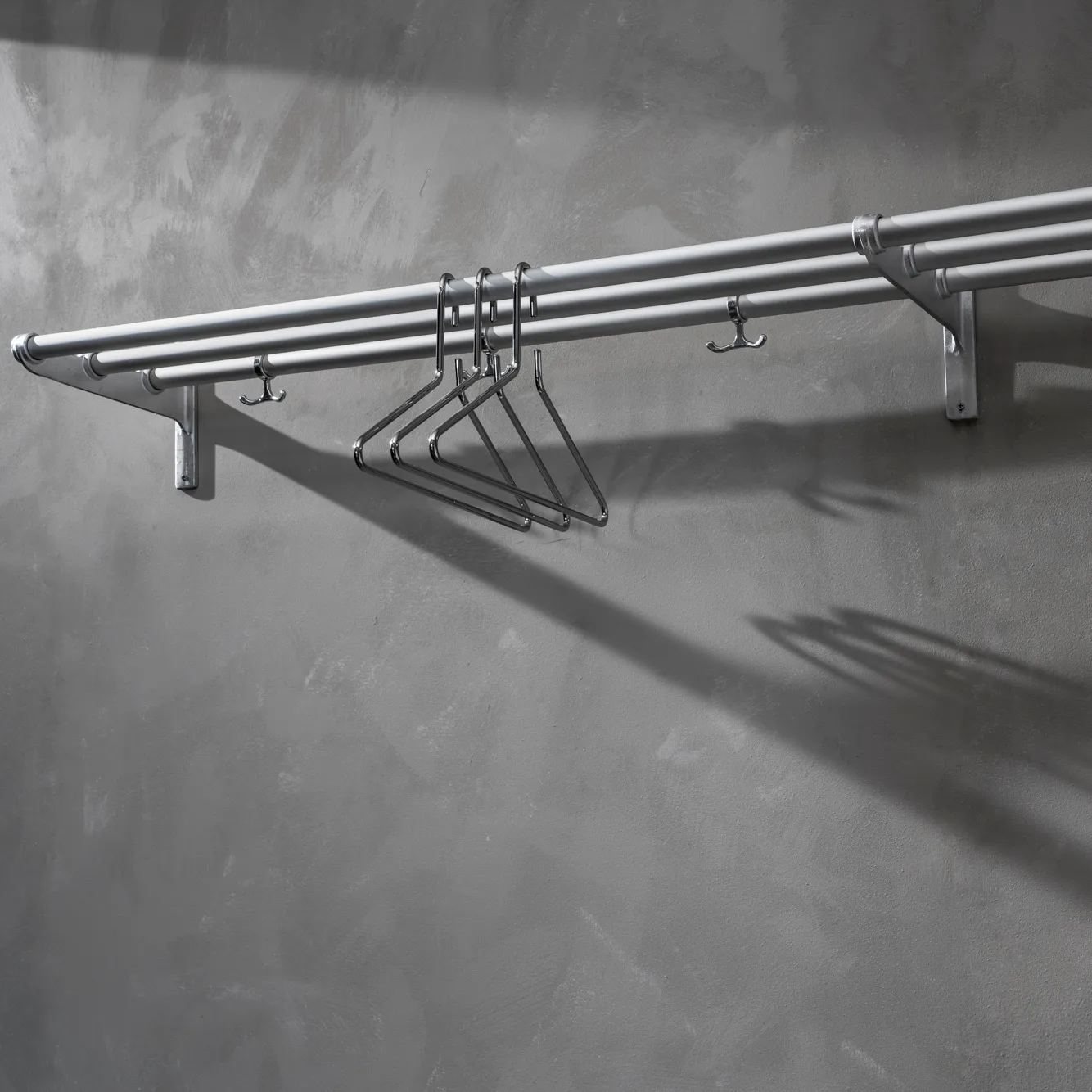 Triangel galge 3-pack, Krom Essem Design