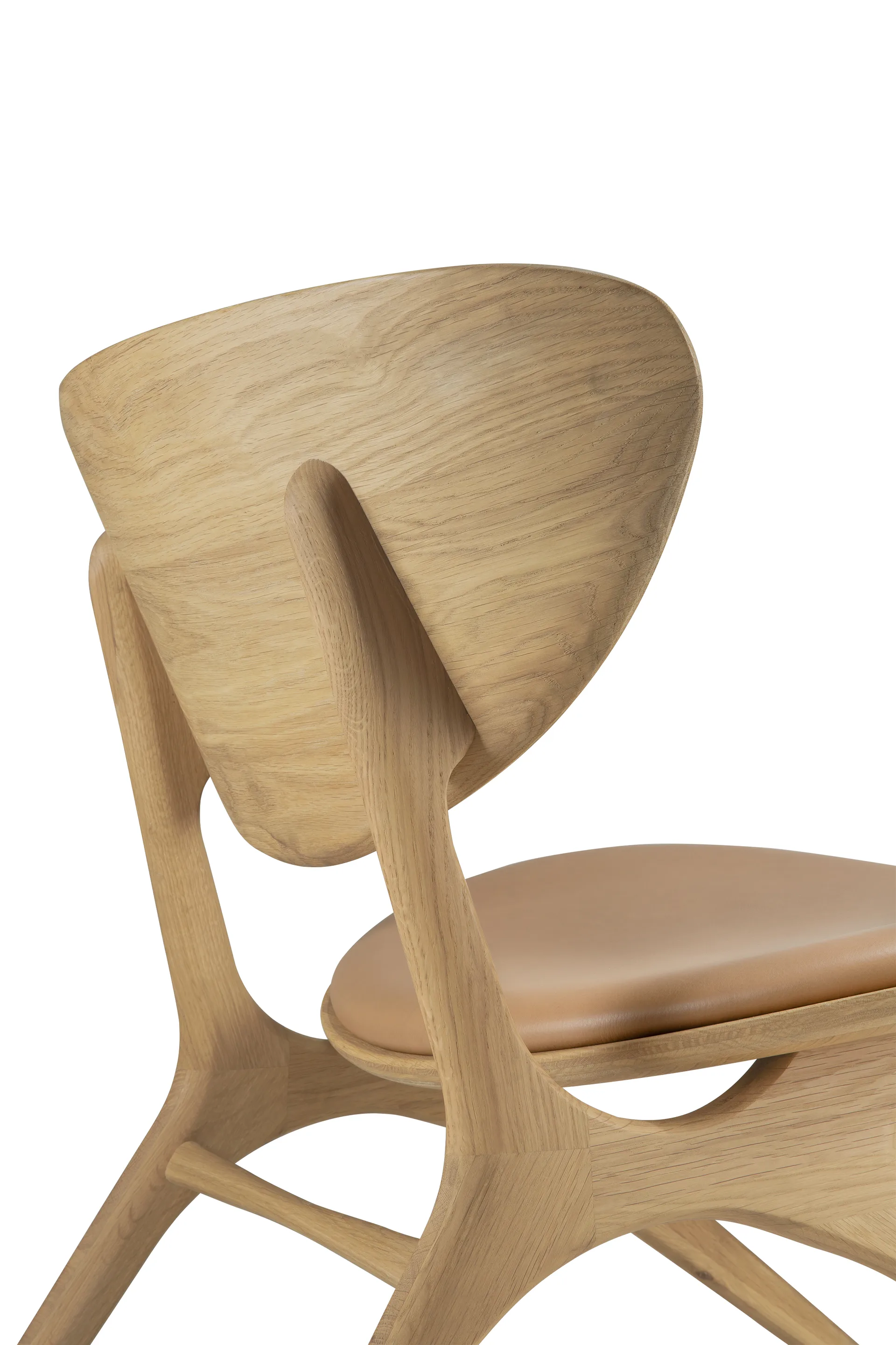 Eye loungefåtölj, Lackerad ek-läder Sienna Ethnicraft