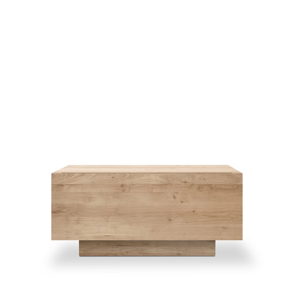 Ethnicraft Madra sängbord Oak hardwax oil 60x43 cm | Skandinavisk Design | Sängbord | Beige