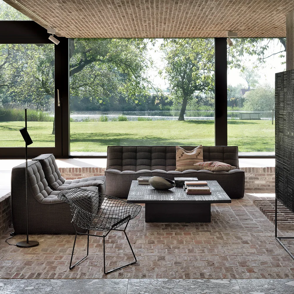 N701 fåtölj, Tyg dark grey Ethnicraft